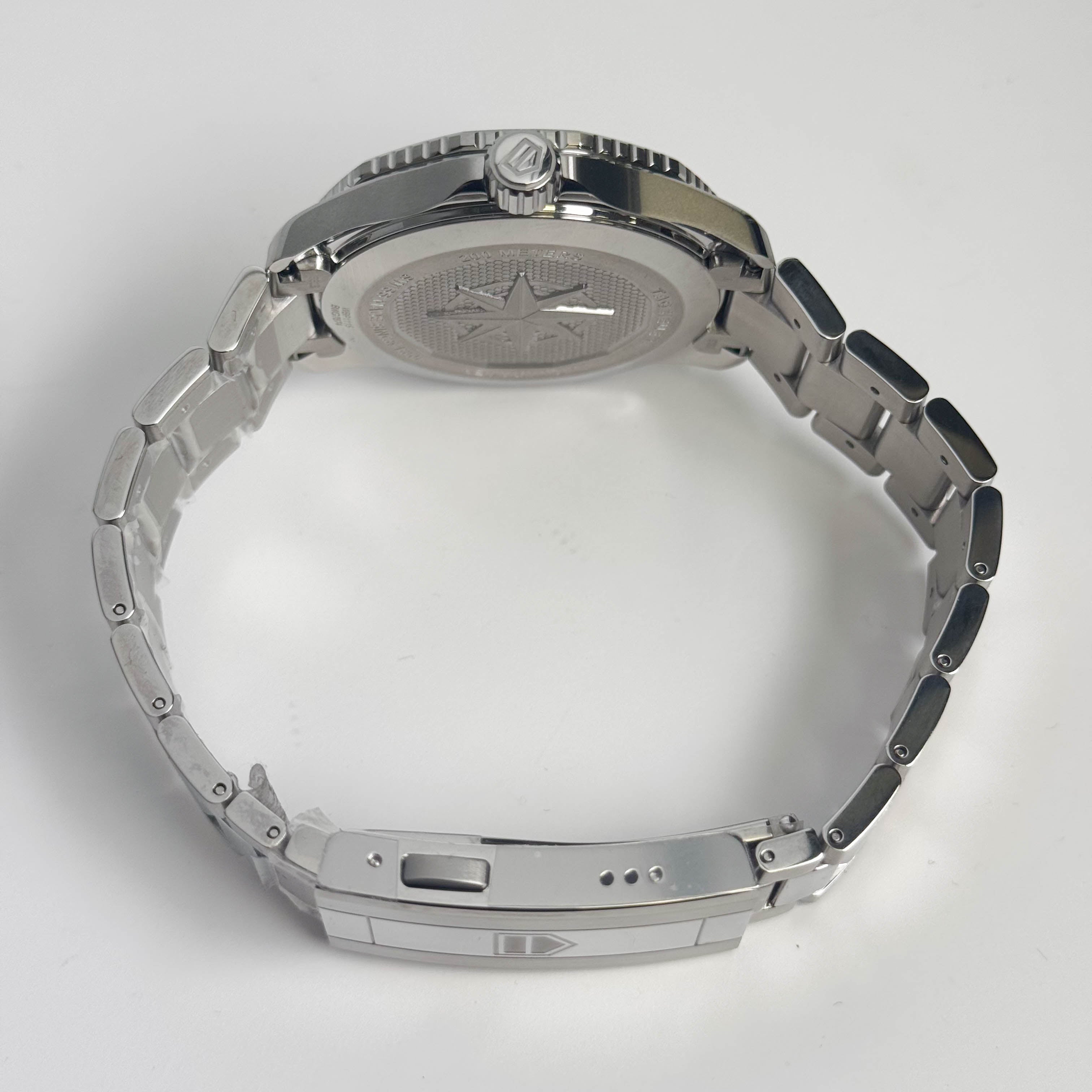 Tag Heuer Aquaracer 40mm Green Dial Watch Ref# WBP1115.BA0000