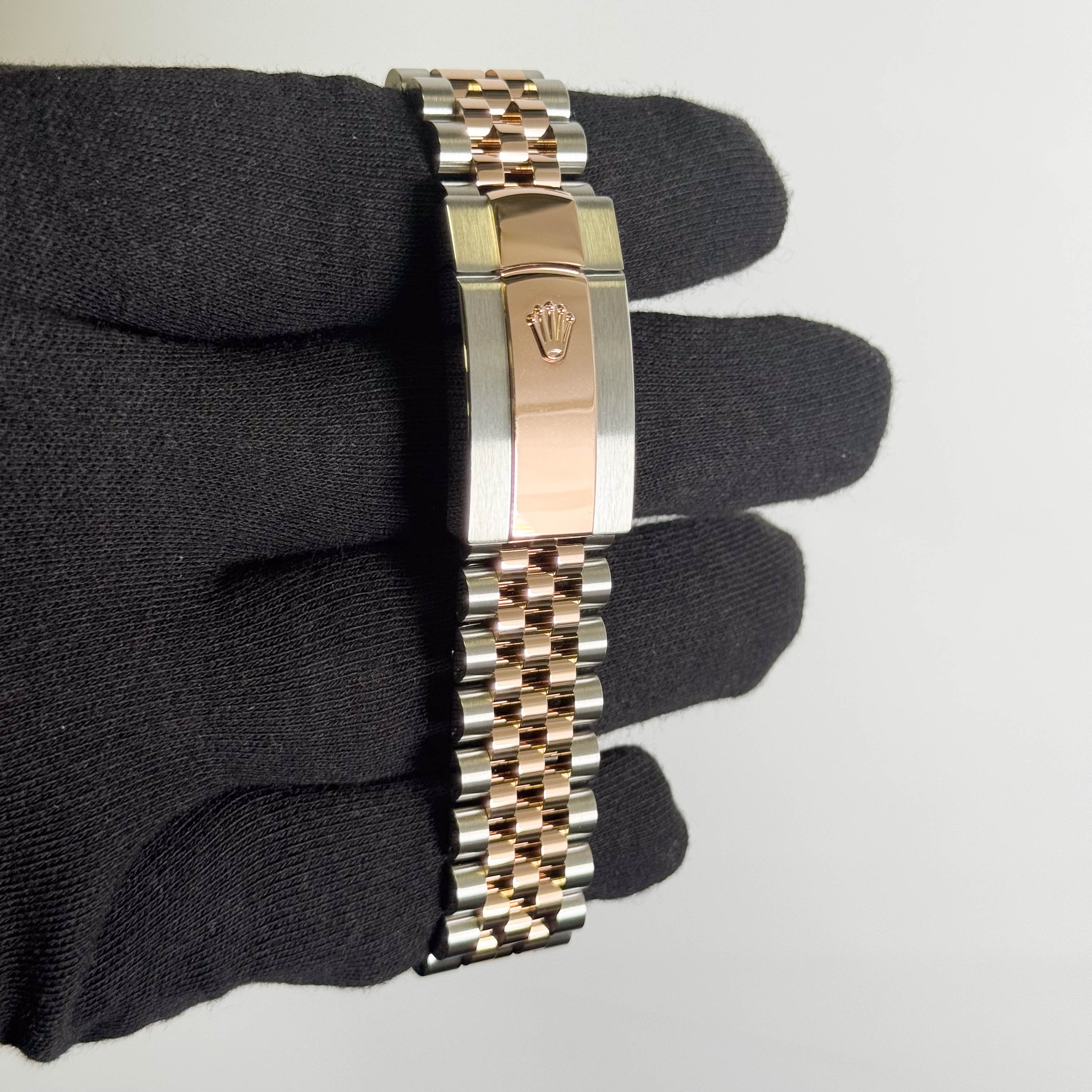 Rolex Datejust 36mm Pink Dial Watch Ref# 126231