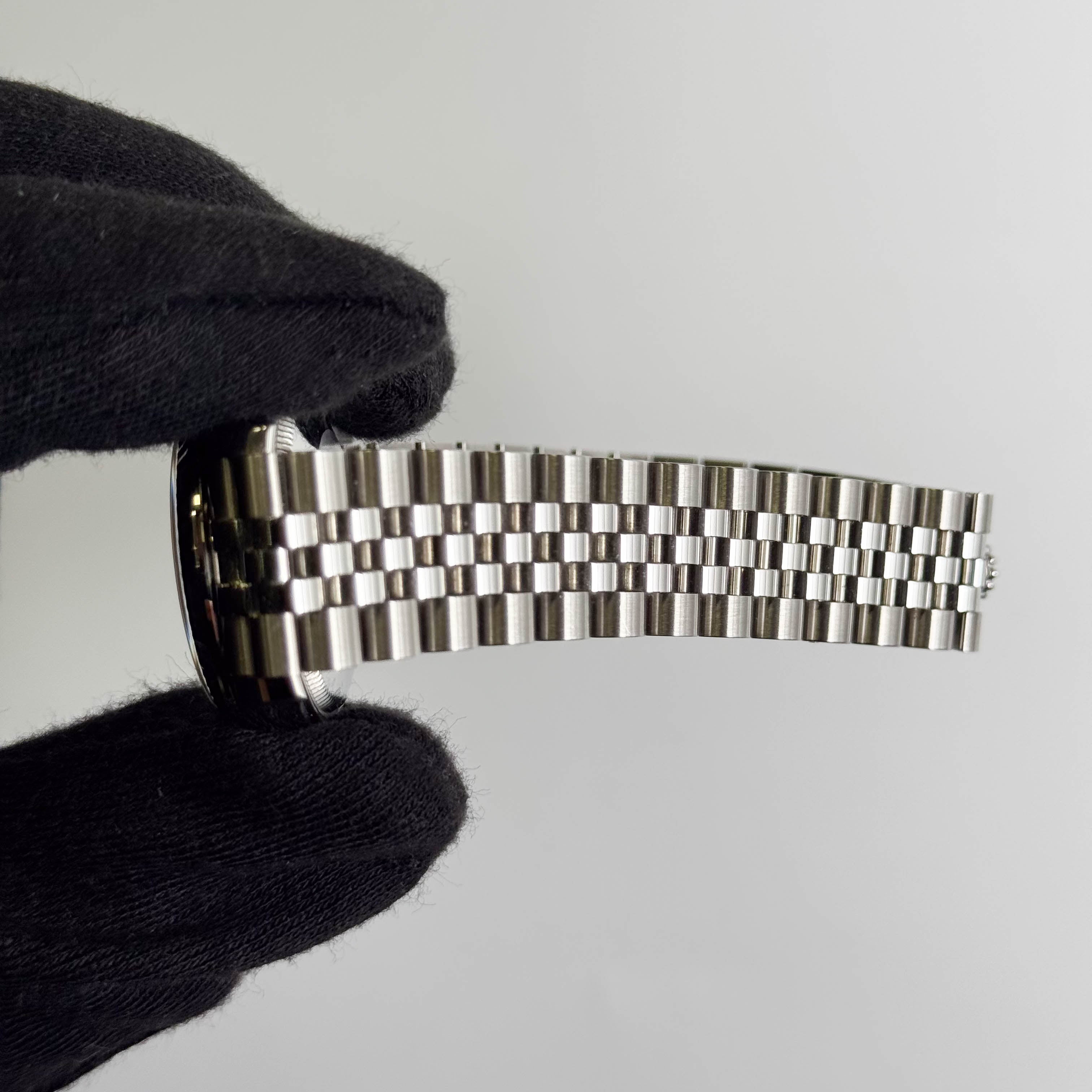 Rolex Datejust 31mm Pink Dial Watch Ref# 278274