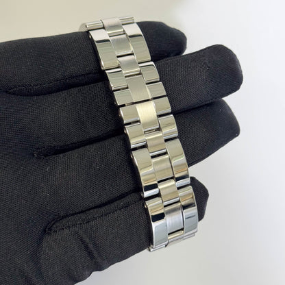 Cartier Roadster 40mm Silver Dial Watch Ref# 2618 - Happy Jewelers Fine Jewelry Lifetime Warranty