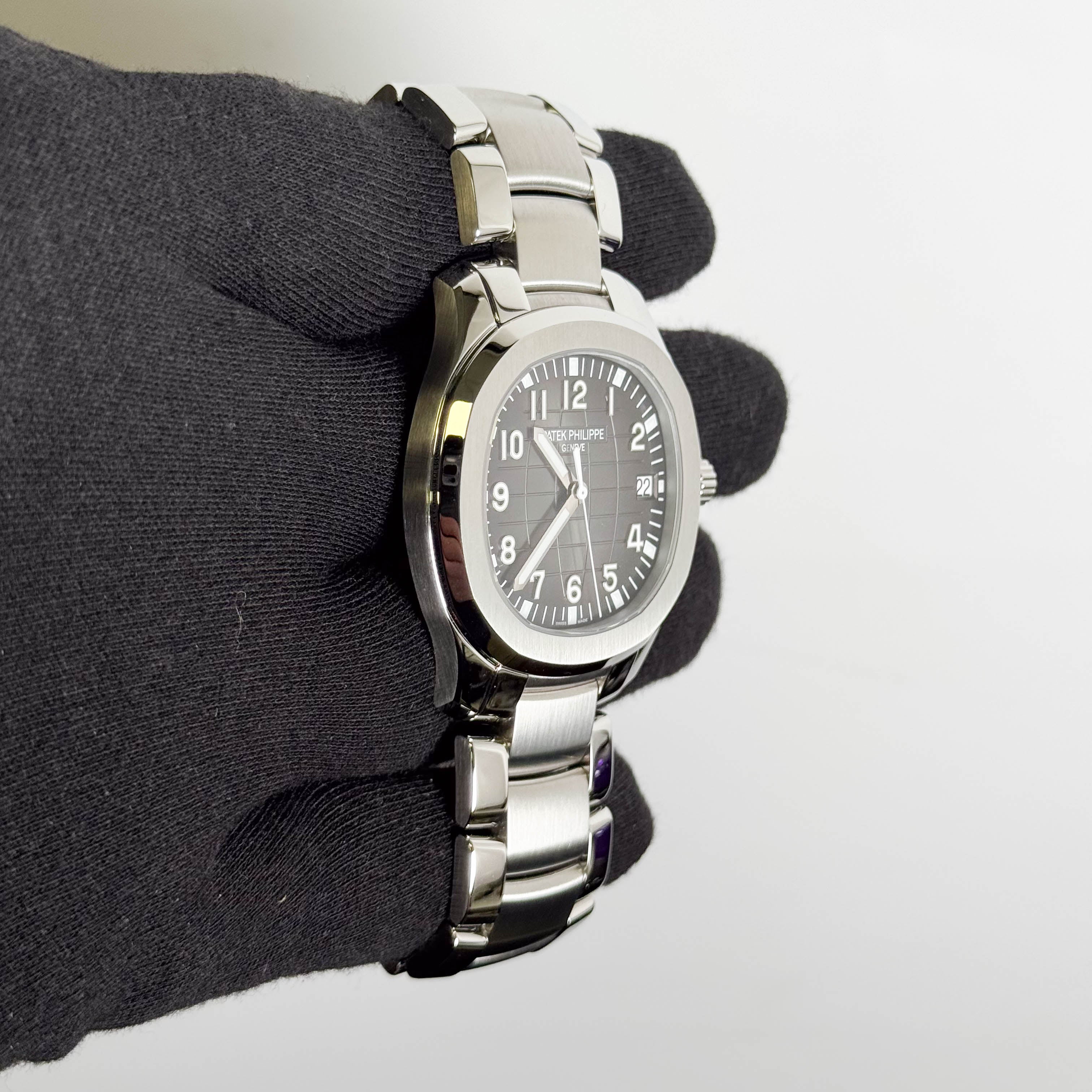 Patek Philippe Aquanaut 40mm Black Dial Ref# 5167/1A-001