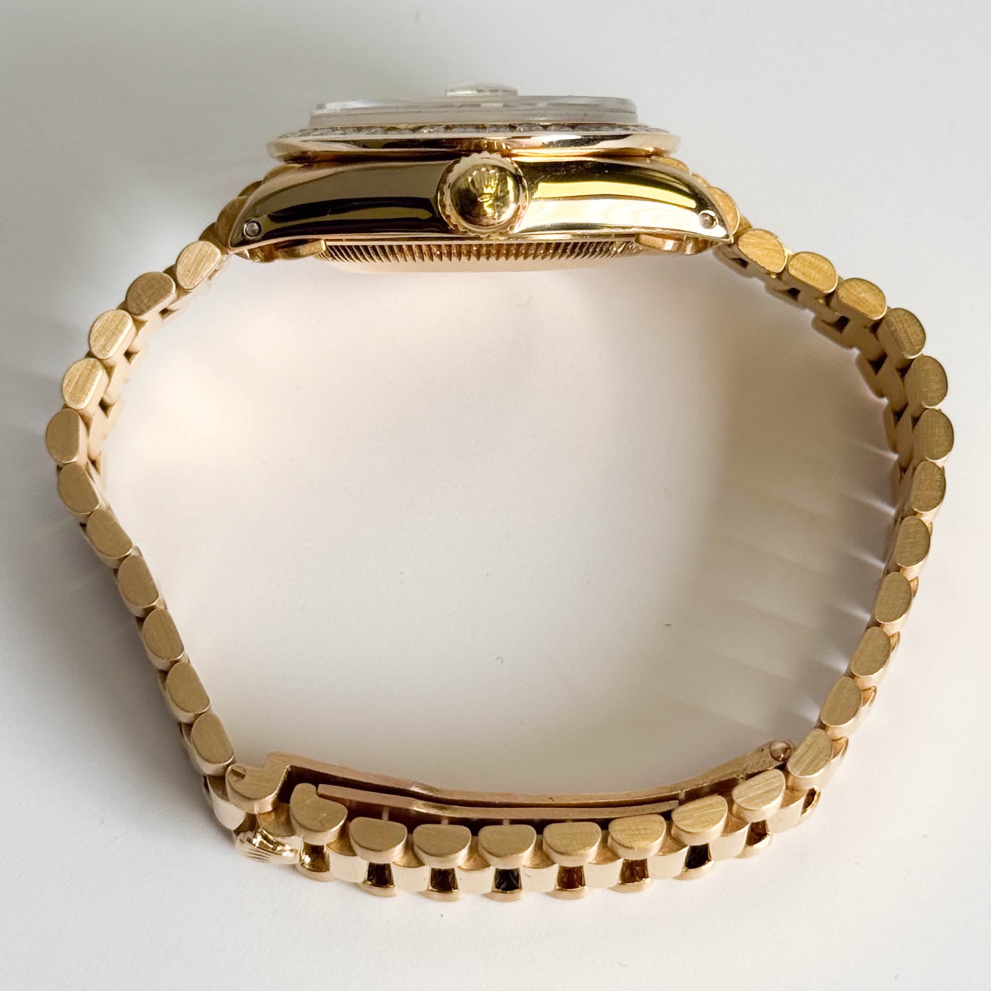 Rolex Datejust 26mm MOP Dial Watch Ref# 6917 - Happy Jewelers Fine Jewelry Lifetime Warranty