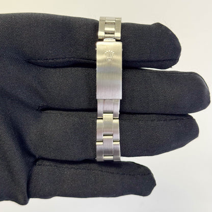 Rolex Oyster Perpetual 26mm MOP Dial Watch Ref# 69160 - Happy Jewelers Fine Jewelry Lifetime Warranty