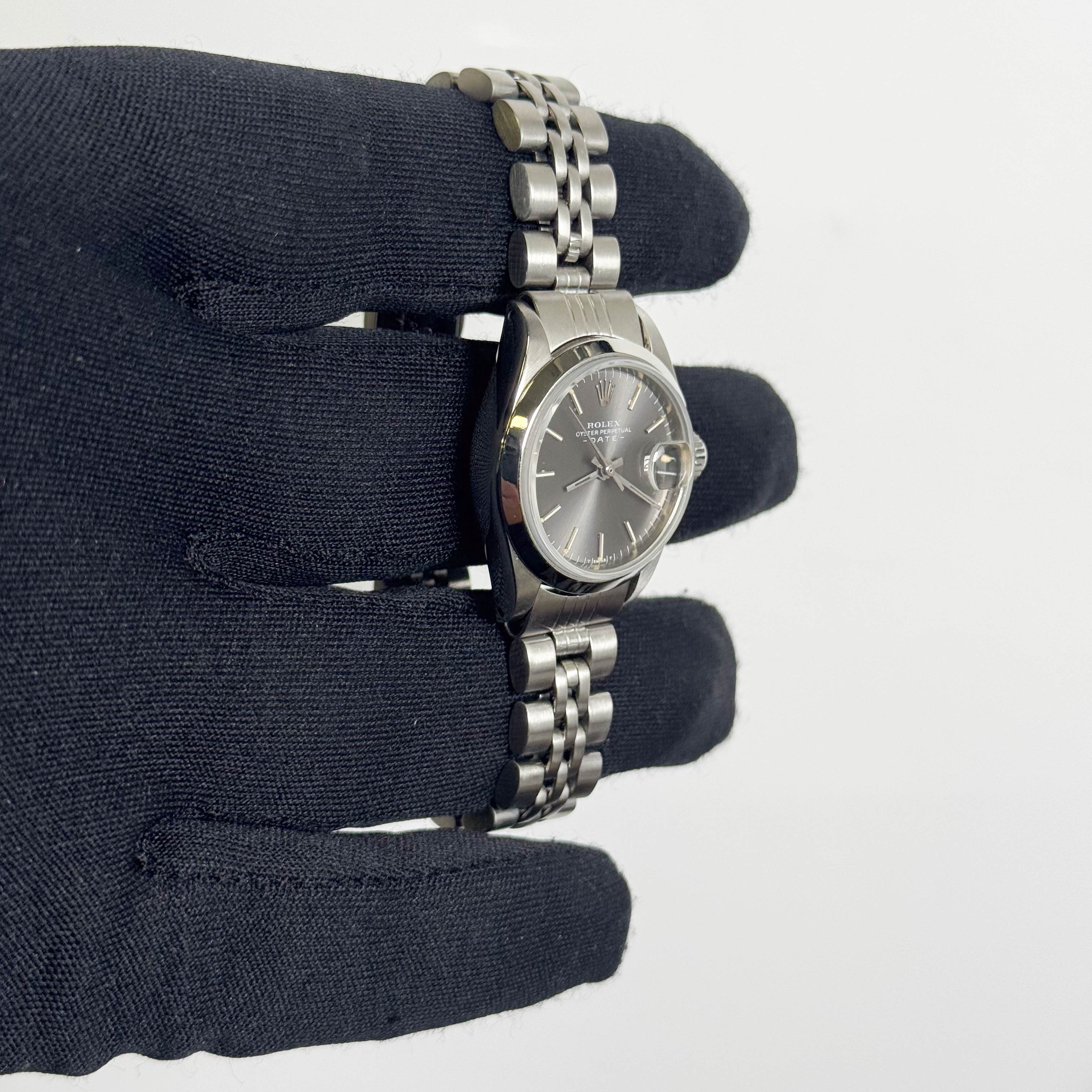 Rolex Datejust 26mm Grey Dial Watch Ref# 69160 - Happy Jewelers Fine Jewelry Lifetime Warranty