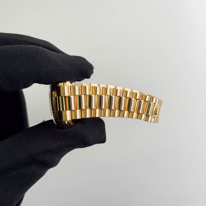 Rolex Datejust 31mm Champagne Dial Watch Ref# 68278