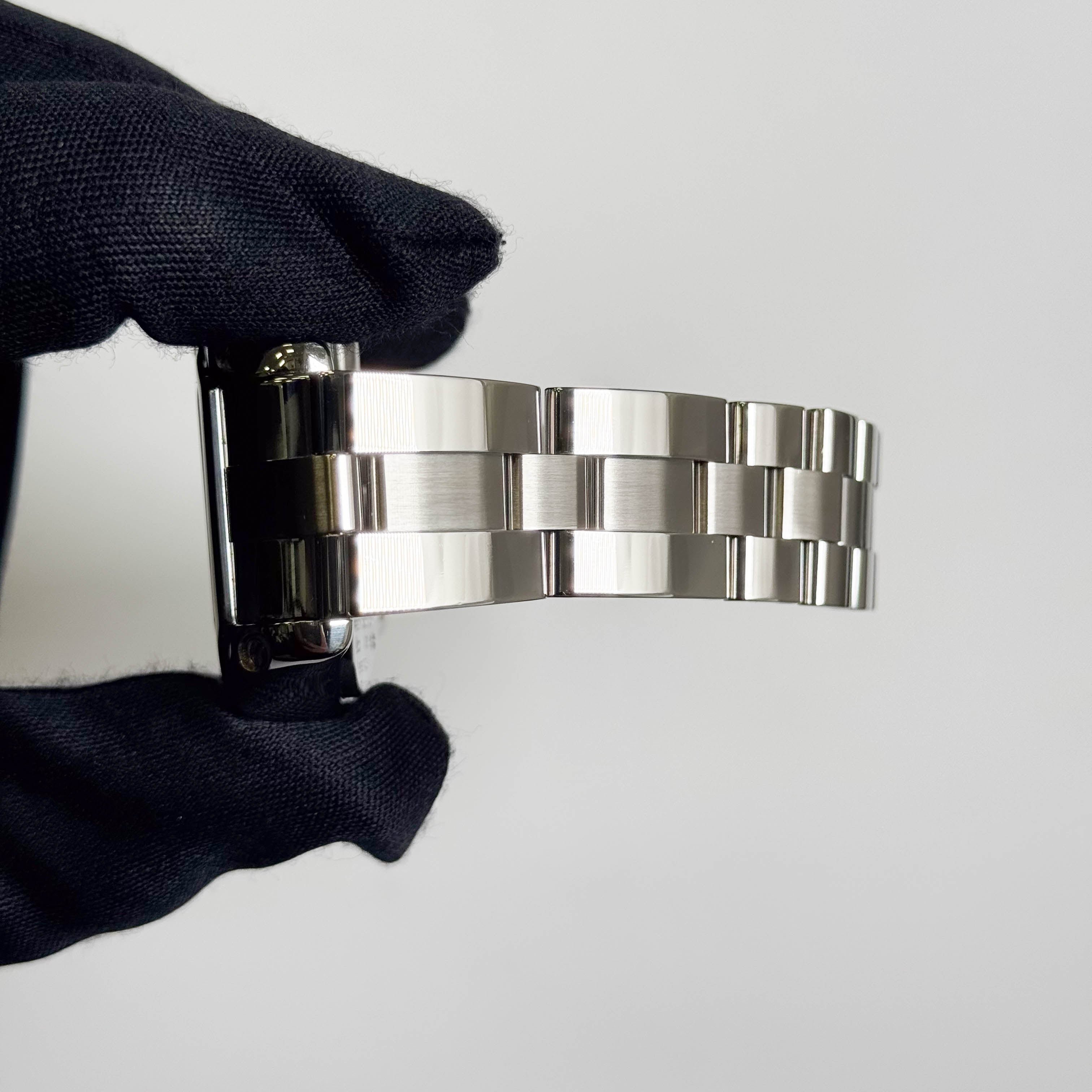 Cartier Roadster 43mm Black Dial Watch Ref# W62020X6 - Happy Jewelers Fine Jewelry Lifetime Warranty