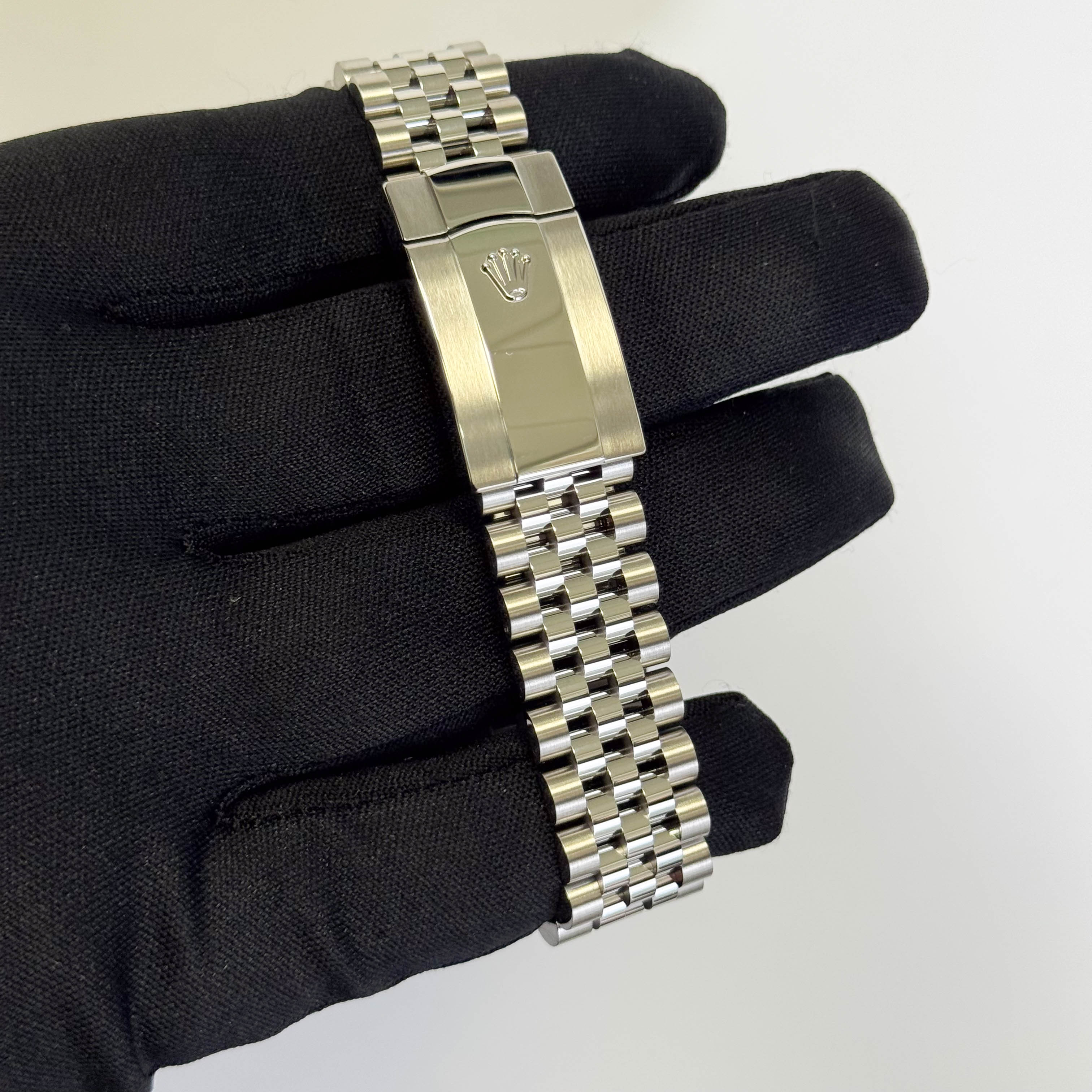 Rolex Datejust 41mm Blue Dial Watch Ref# 126334 - Happy Jewelers Fine Jewelry Lifetime Warranty