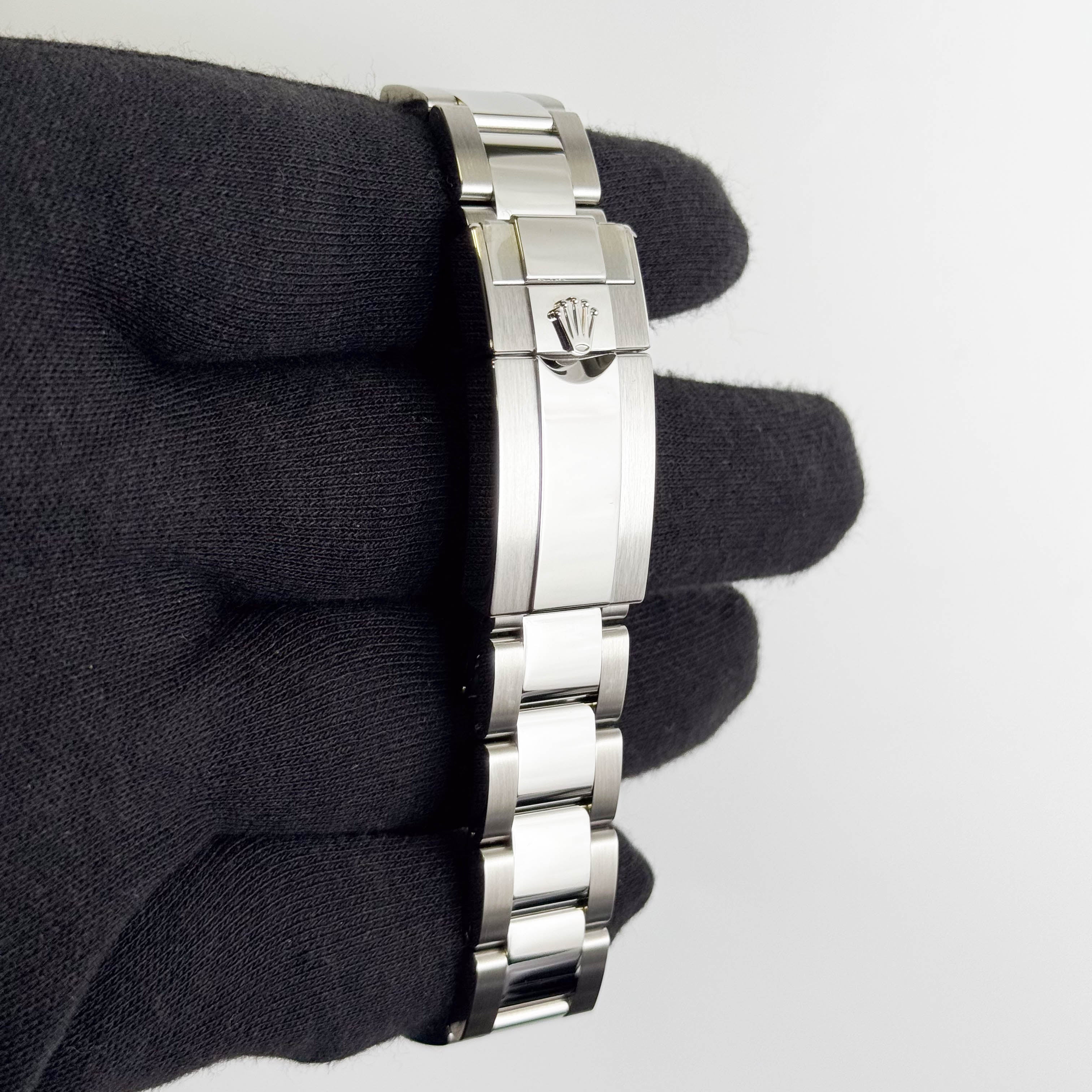 Rolex Daytona 40mm Black Dial Watch Ref# 126500LN