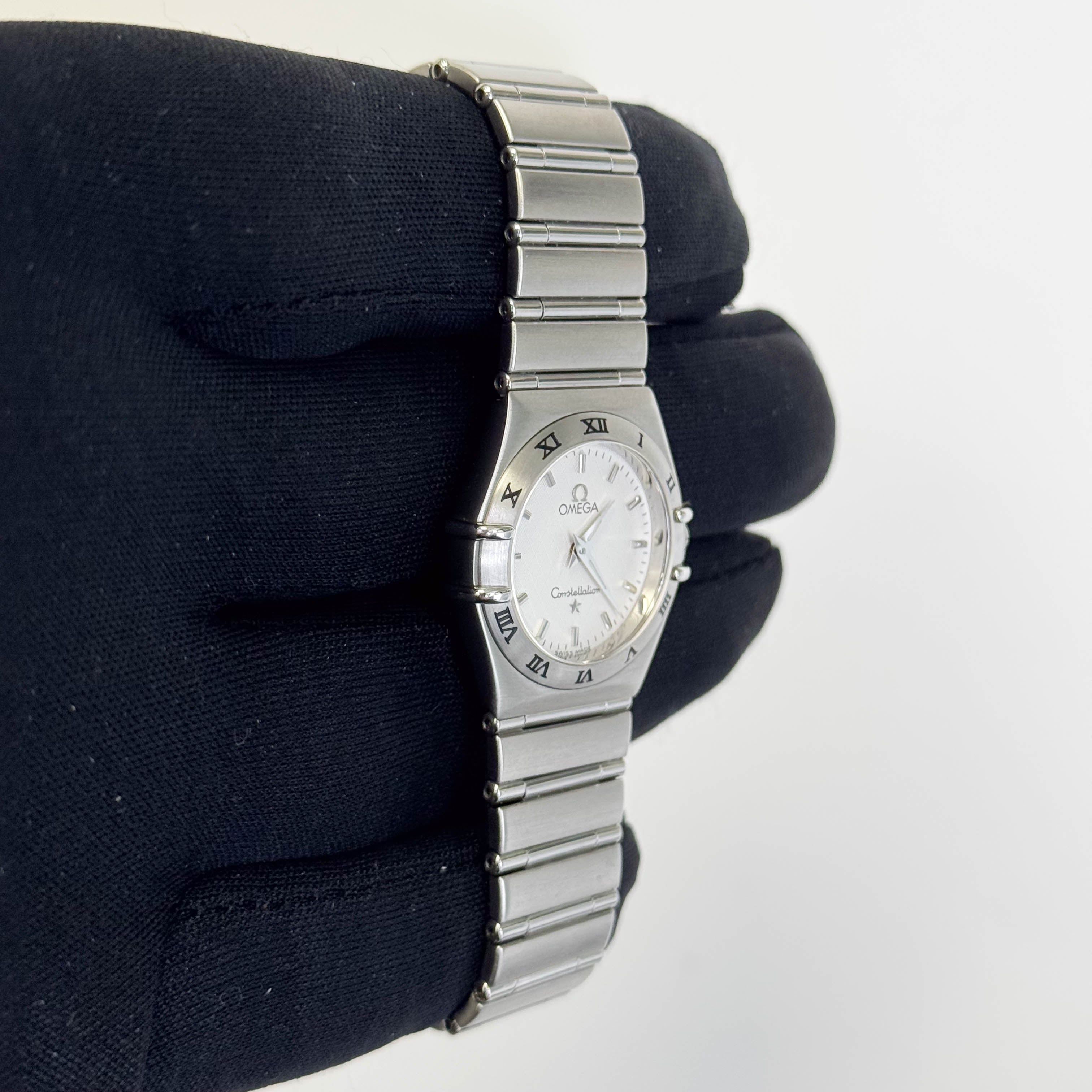 Omega Constellation 23mm Silver Dial Watch Ref: 1572.30.00 - Happy Jewelers Fine Jewelry Lifetime Warranty