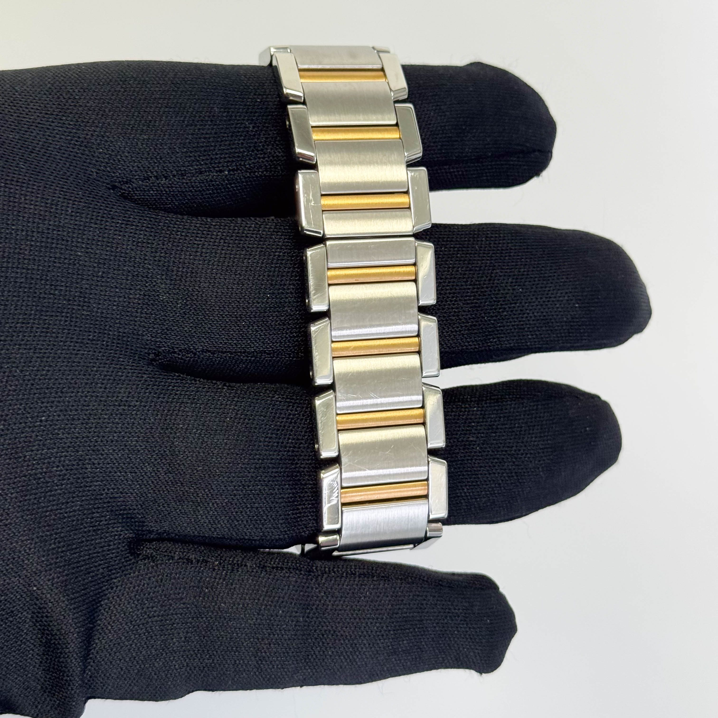 Cartier Tank Francaise 25mm Ivory Dial Ref#W51005Q4 - Happy Jewelers Fine Jewelry Lifetime Warranty