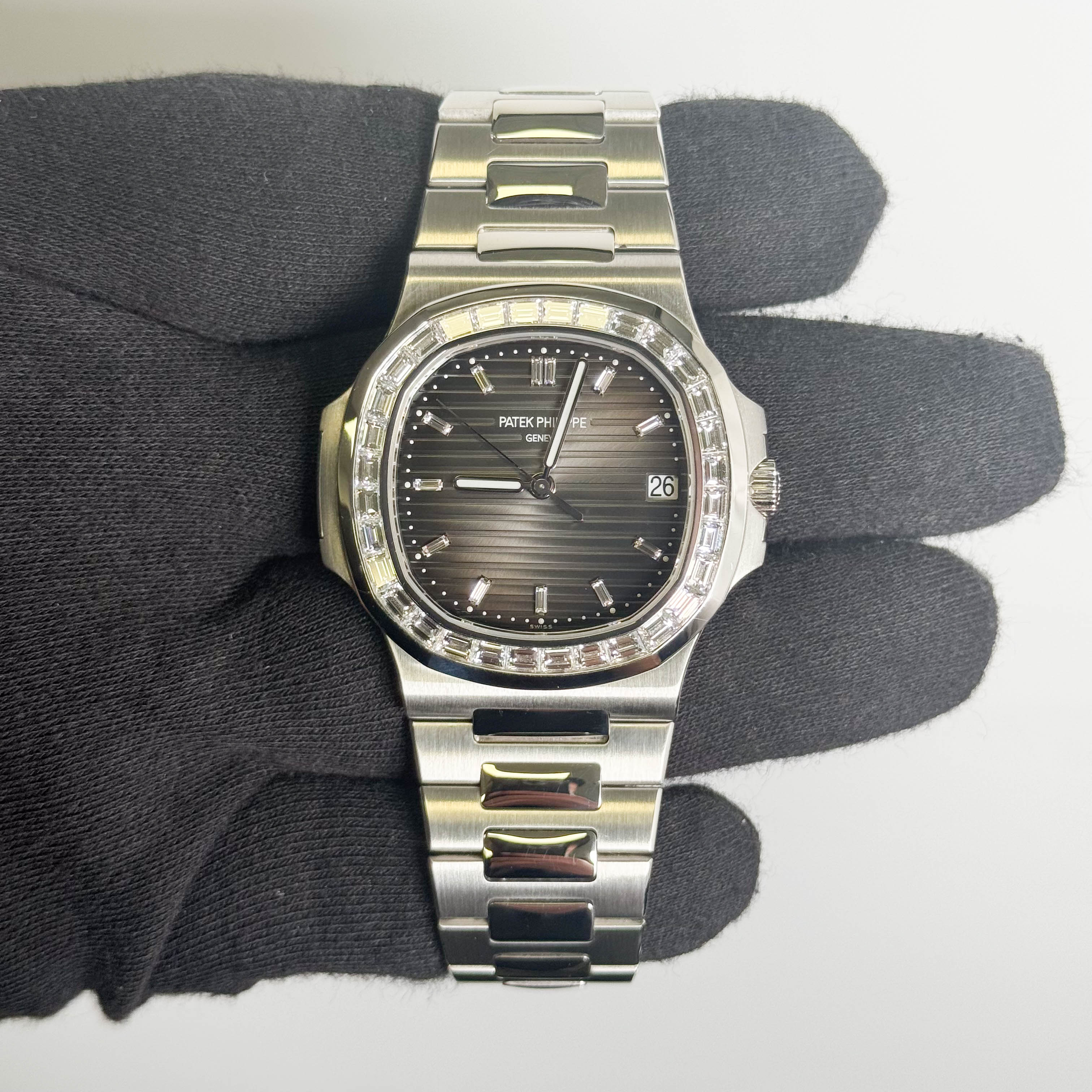 Patek Philippe Nautilus 40mm Sunburst Charcoal Gray Dial Watch Ref# 5711/110P-001