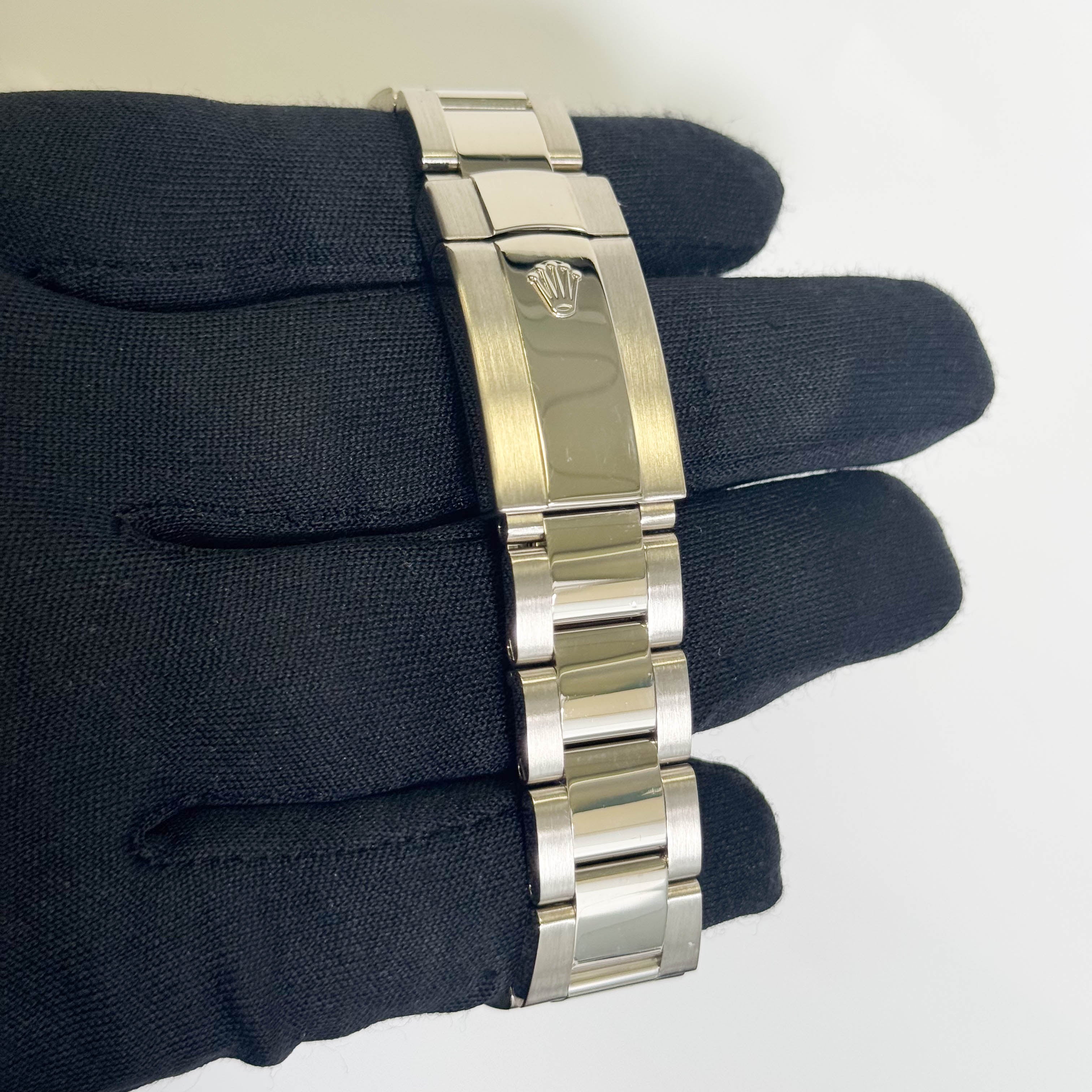 Rolex Sky-Dweller 42mm Black Dial Watch Ref# 326939 - Happy Jewelers Fine Jewelry Lifetime Warranty