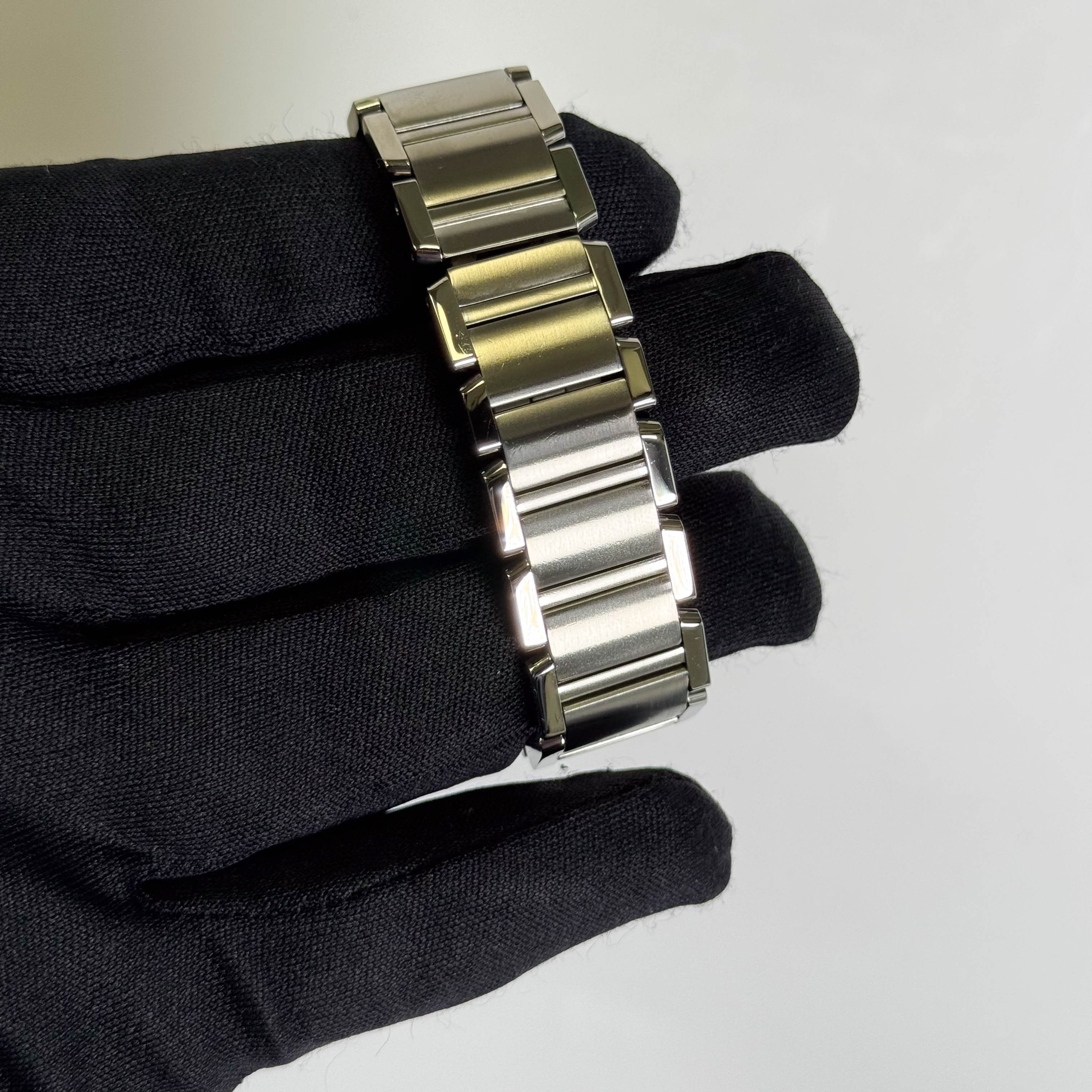 Cartier Tank 25mm White Dial Watch Ref# W51011Q3