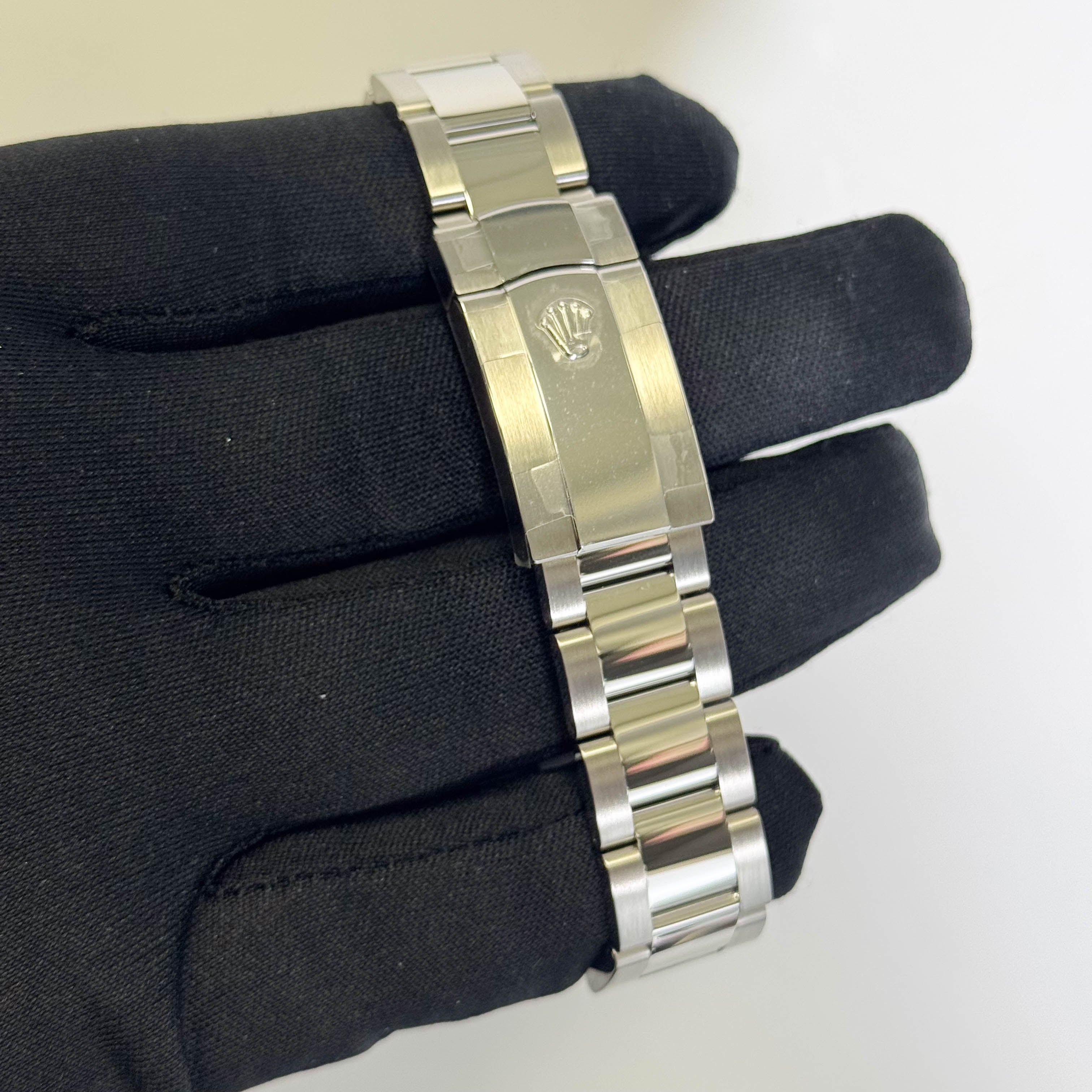 Rolex Datejust 41mm Green Dial Watch Ref# 126334