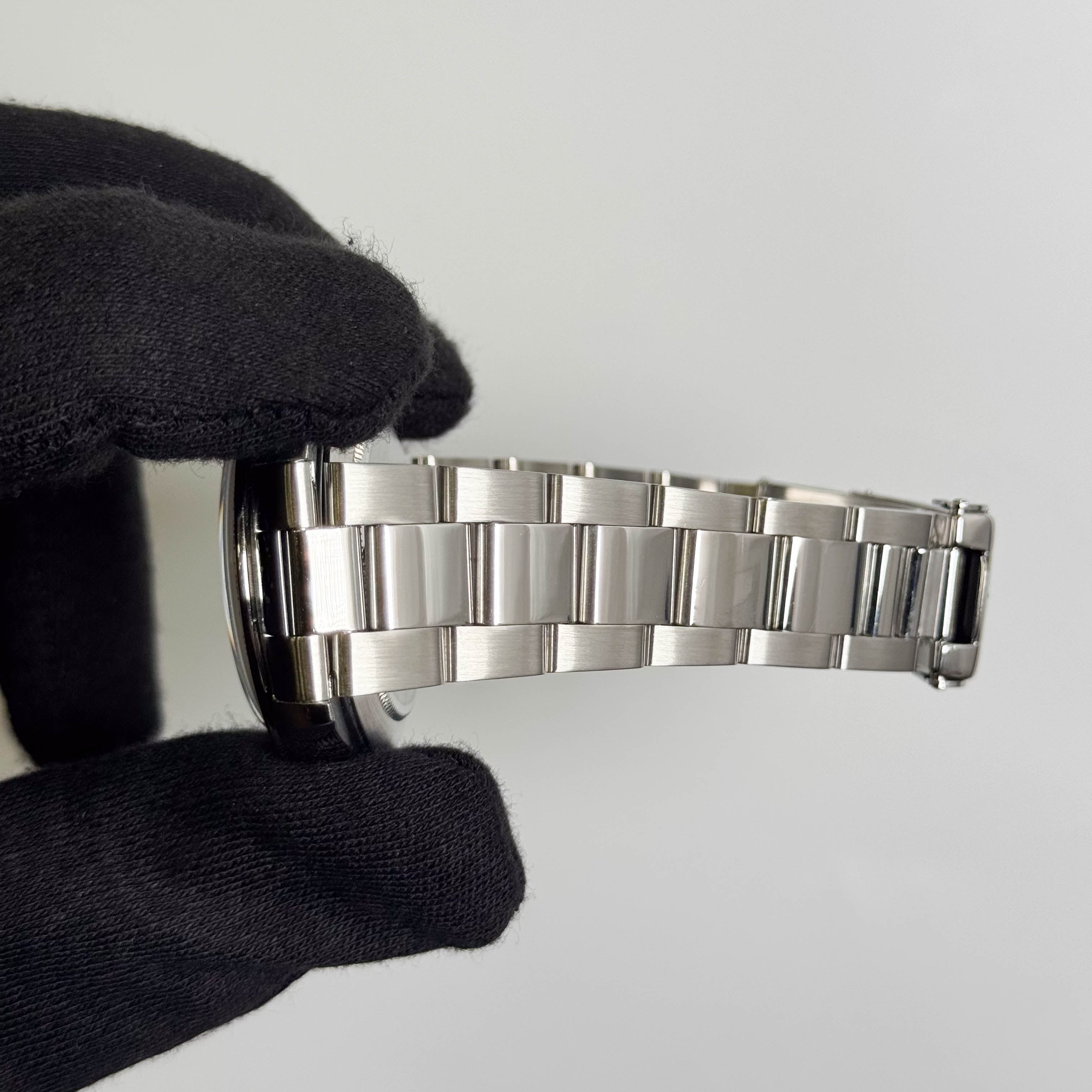Rolex Daytona 40mm Black Dial Watch Ref# 16520