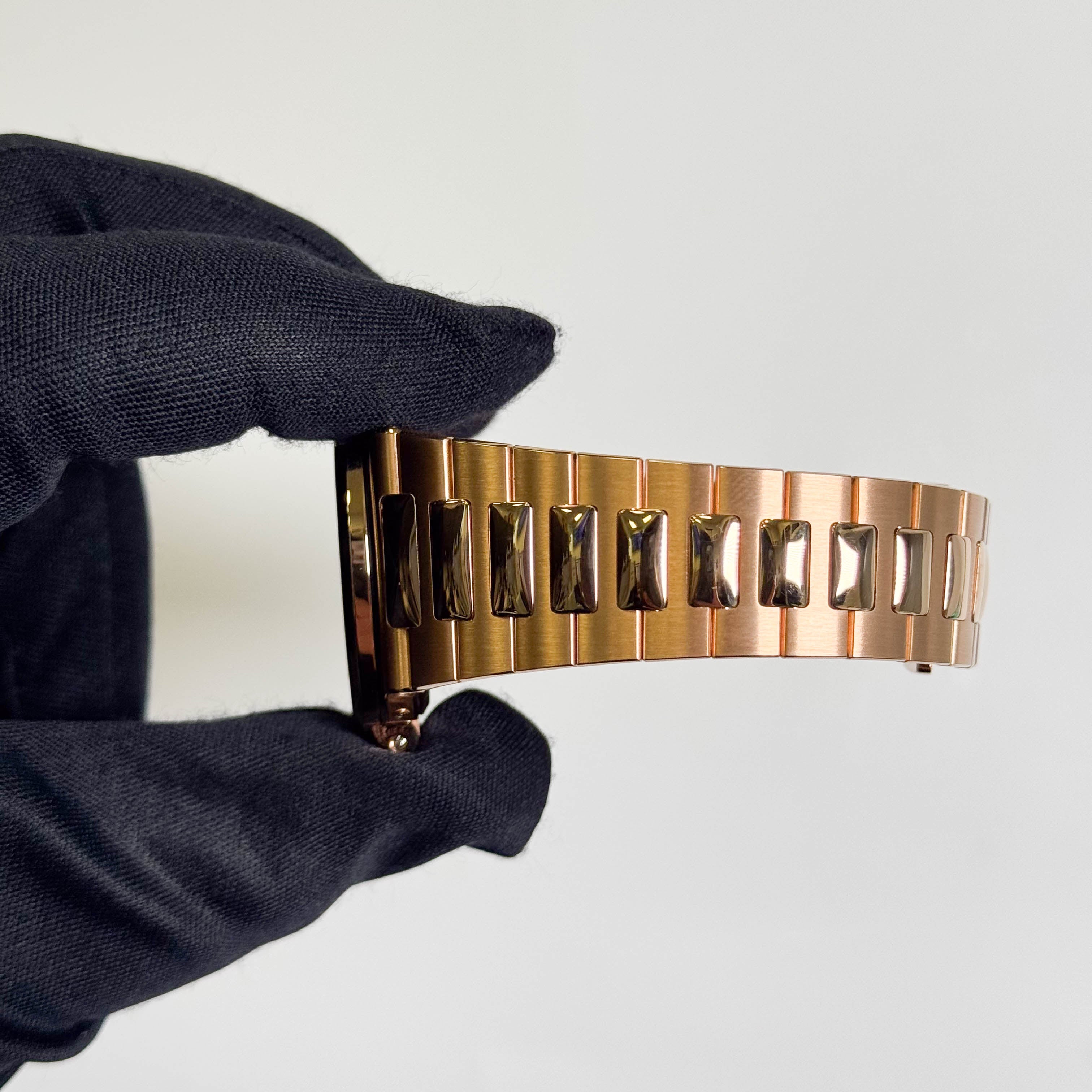 Patek Philippe Nautilus 40mm Brown Stick Dial Watch Ref#  5712/1R-001 - Happy Jewelers Fine Jewelry Lifetime Warranty