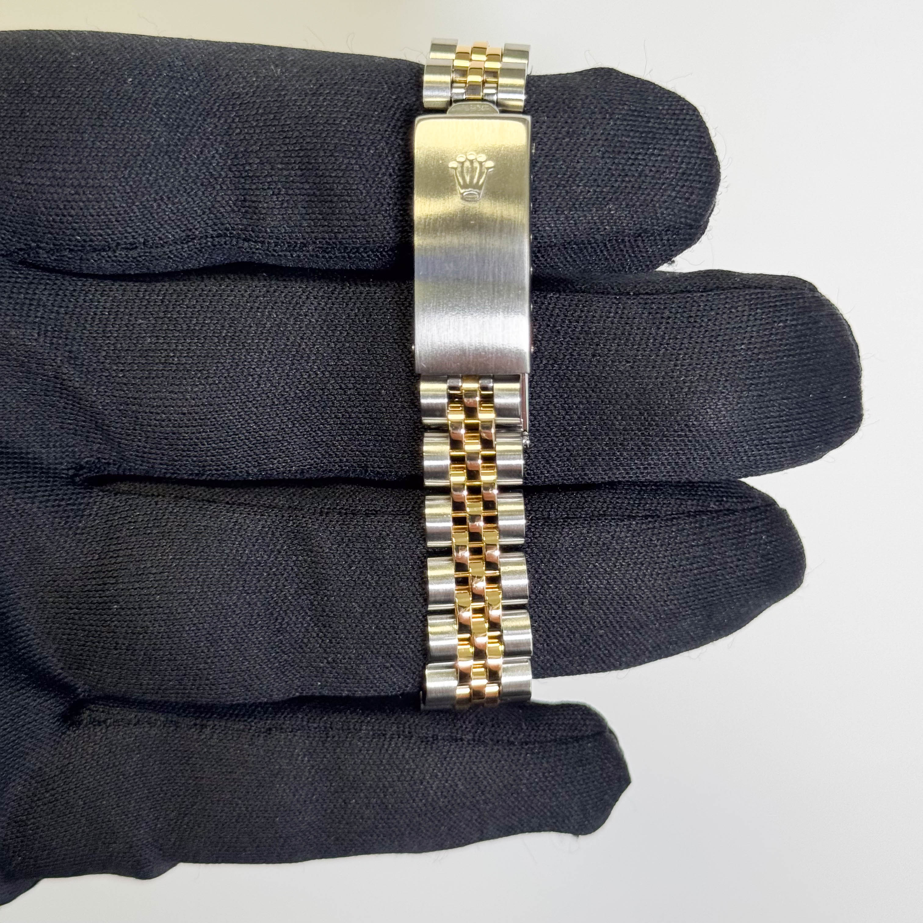 Rolex Datejust 26mm MOP Dial Watch Ref# 69173 - Happy Jewelers Fine Jewelry Lifetime Warranty