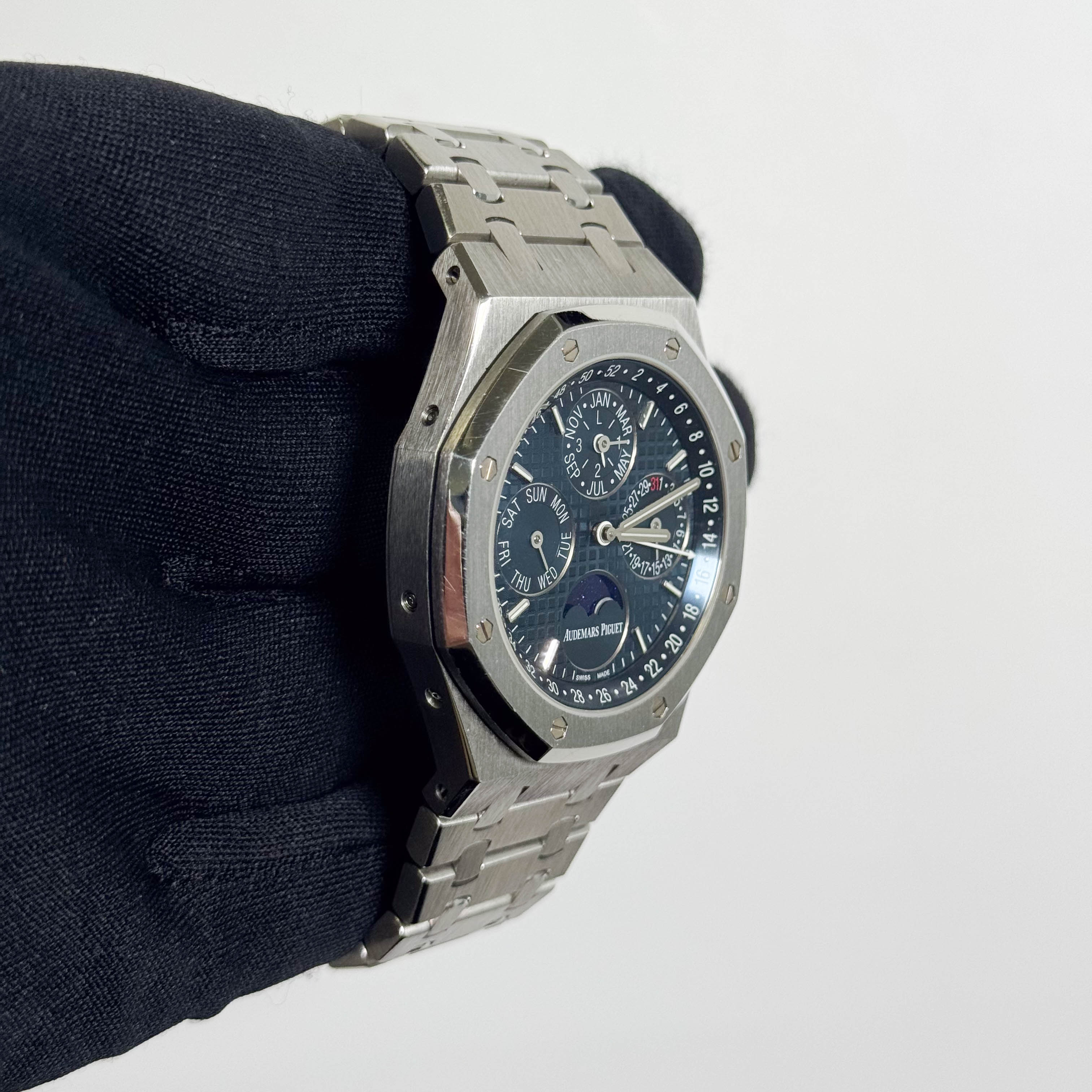 Audemars Piguet Royal Oak 41mm Blue Dial Watch Ref# 26574ST.OO.1220ST.02 - Happy Jewelers Fine Jewelry Lifetime Warranty