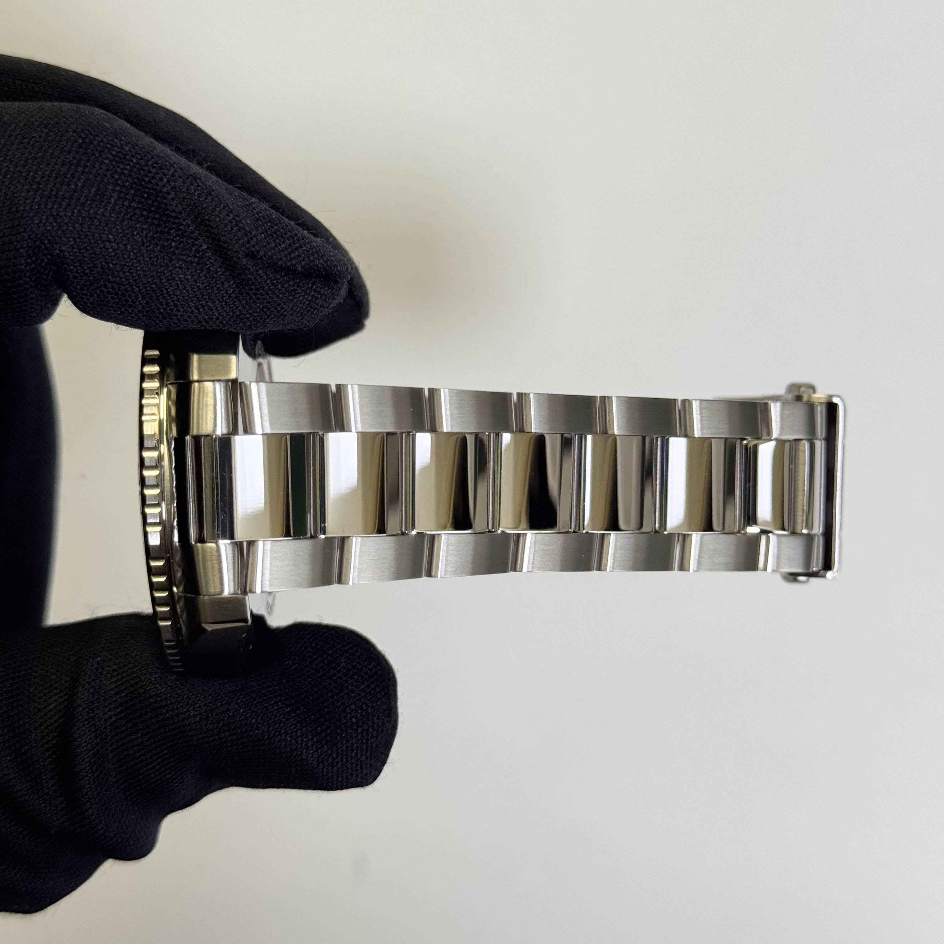 Tag Heuer Aquaracer 40mm Silver Dial Watch Ref# WBP1111.BA0627 - Happy Jewelers Fine Jewelry Lifetime Warranty