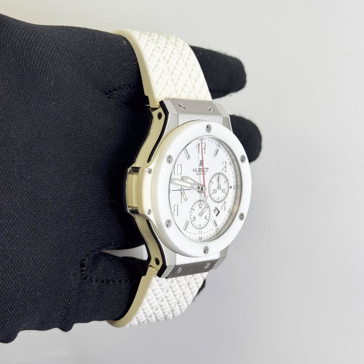 Hublot Big Bang White Ceramic 41mm White Dial Watch Ref# 342.SE.230.RW