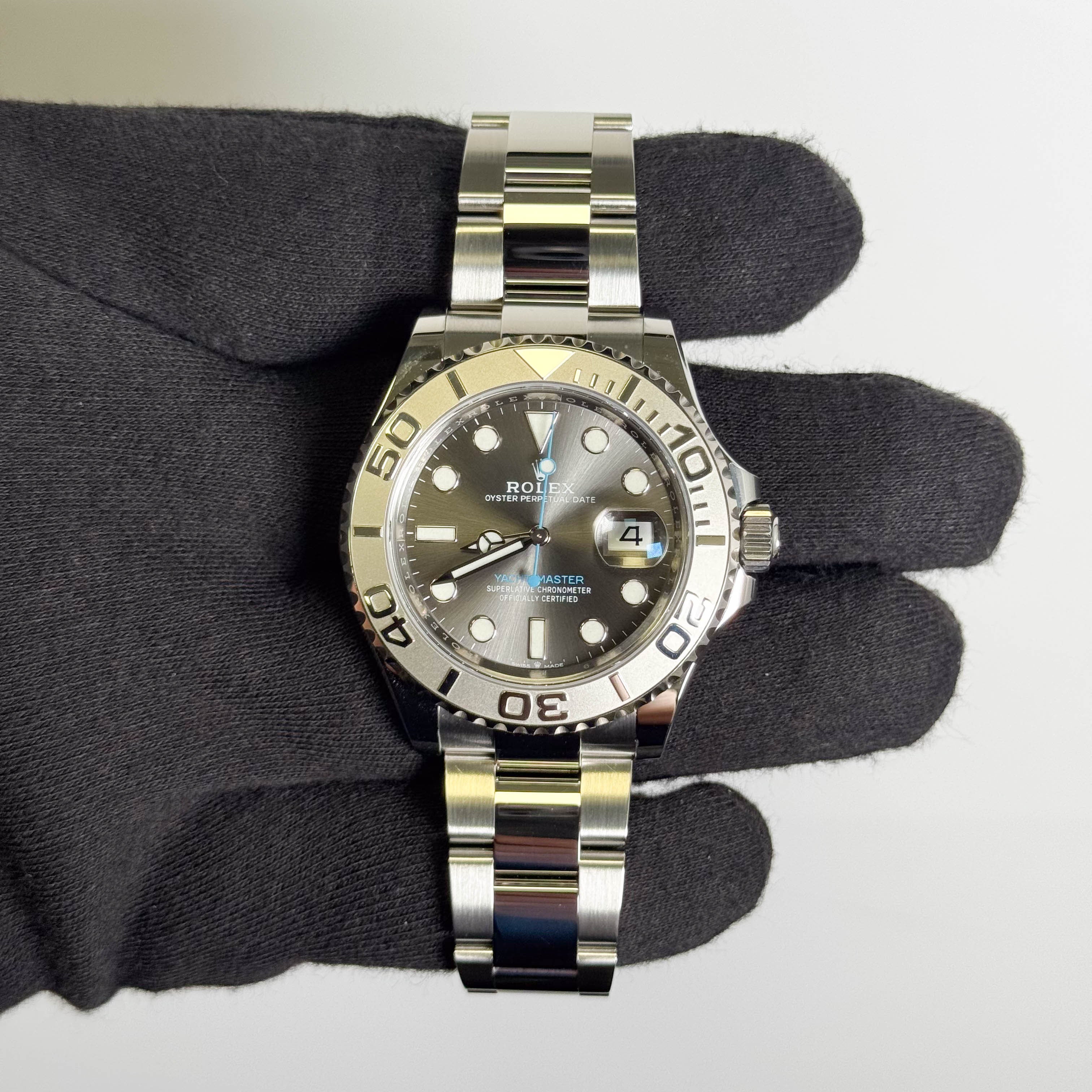 Rolex Yacht-Master 40mm Rhodium Dial Watch Ref# 126622