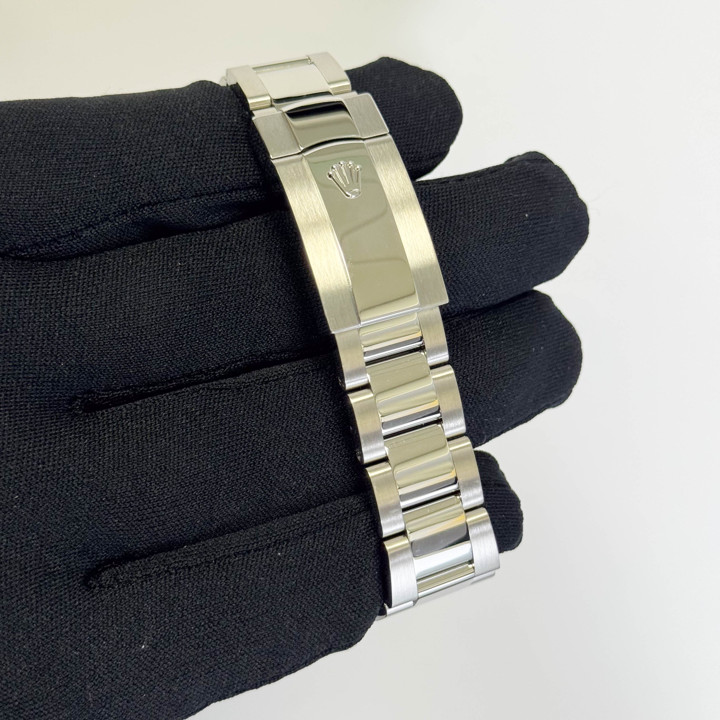 Rolex Datejust 41mm Green Dial Watch Ref# 126300