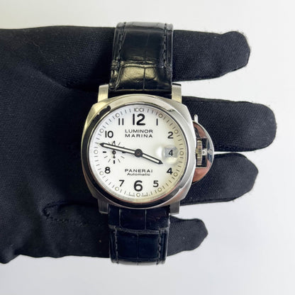 Panerai Luminor Marina 40mm White Dial Watch Ref# PAM00049