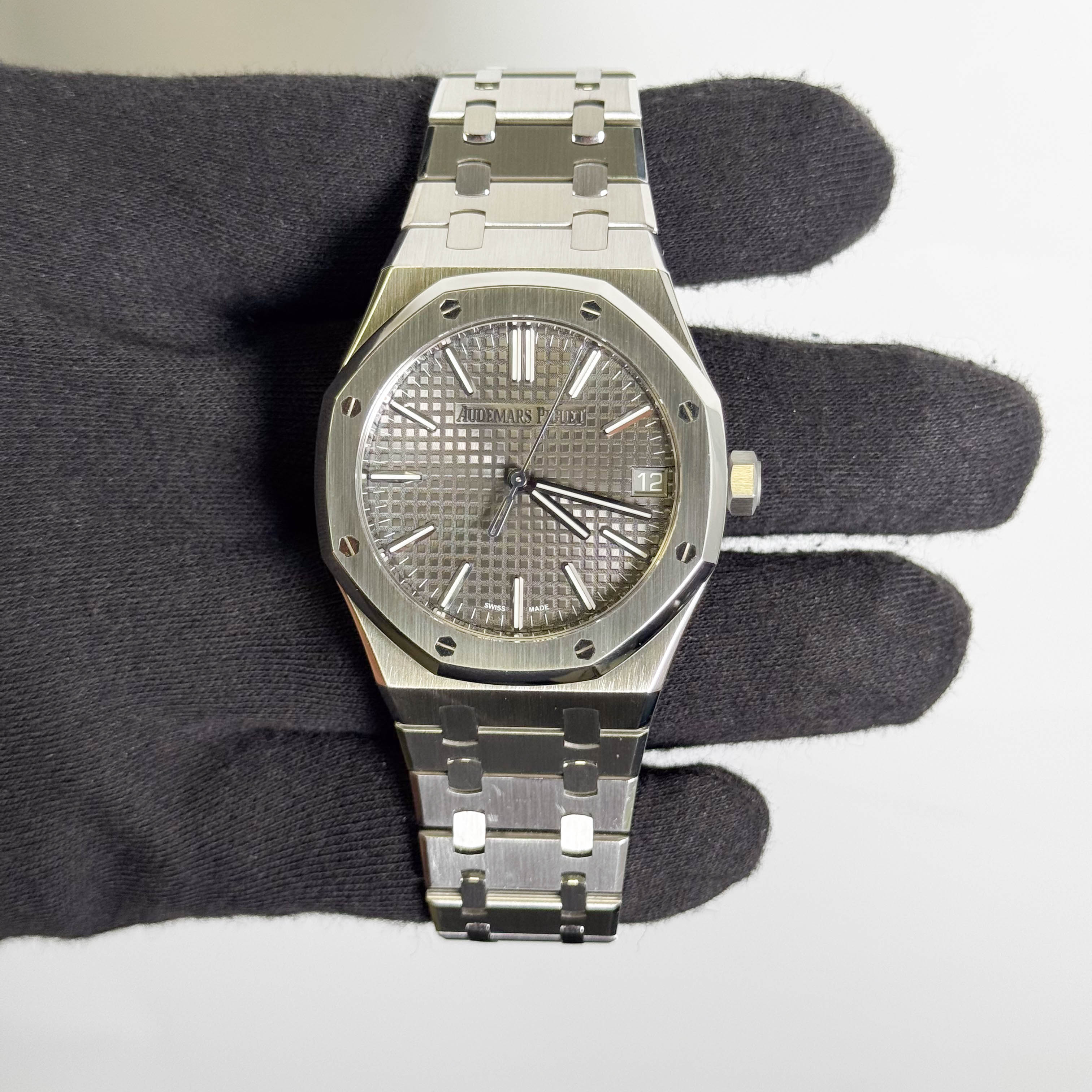 Audemars Piguet Royal Oak 41mm Grey Dial Watch Ref# 15510ST.OO.1320ST.10