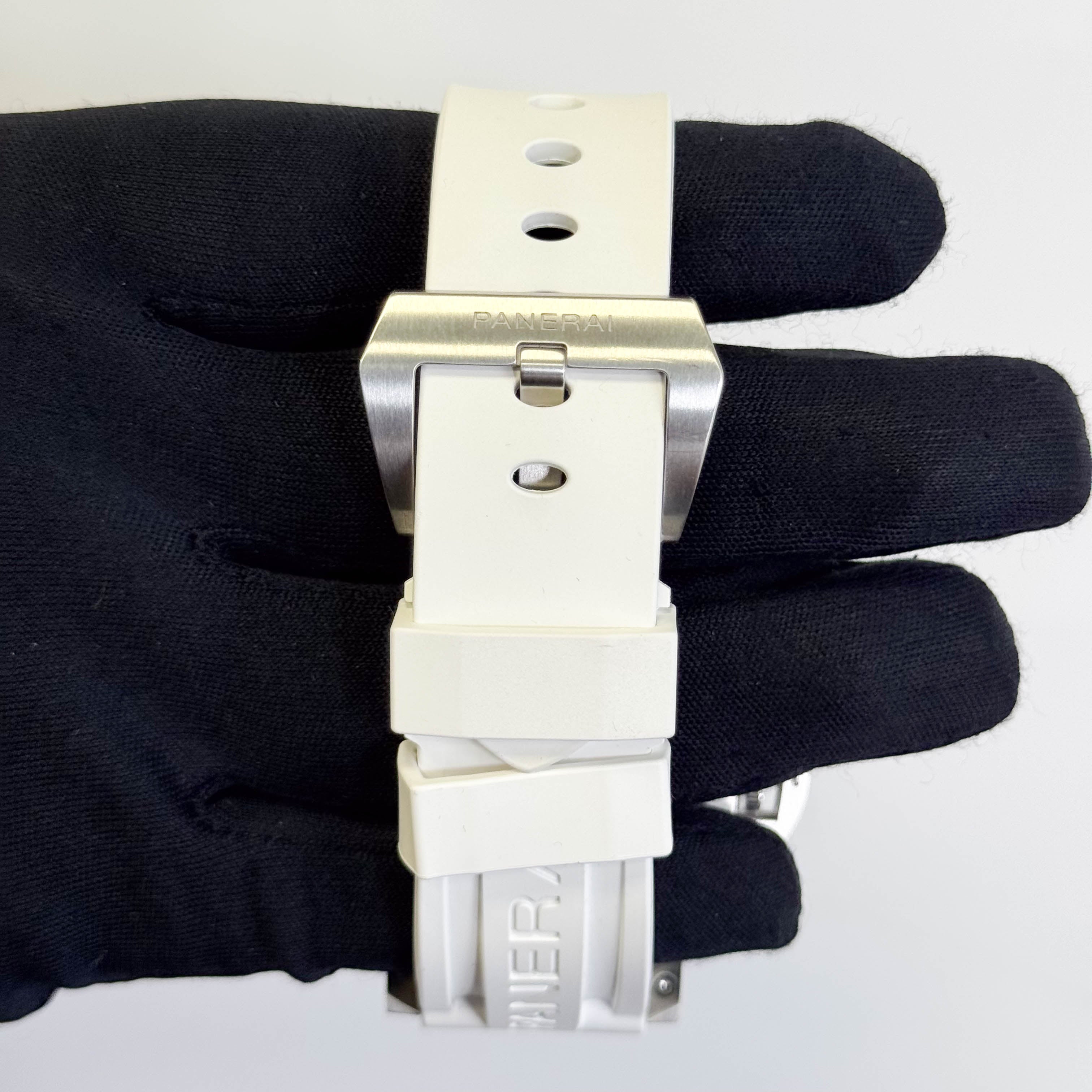 Panerai Luminor 44mm Blue Dial Watch Ref# PAM01110 - Happy Jewelers Fine Jewelry Lifetime Warranty