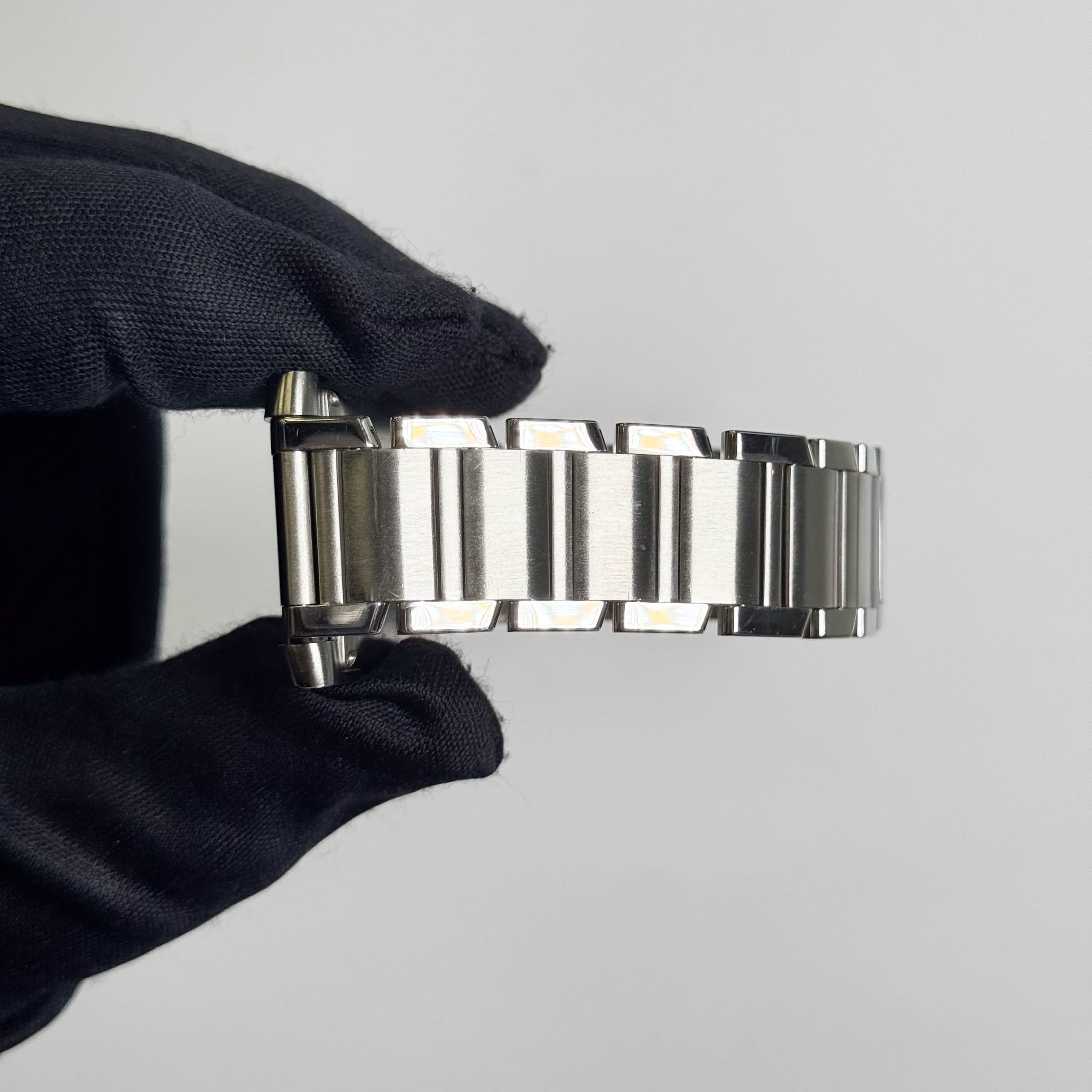 Cartier Tank Française Stainless Steel 28mm White Dial Watch Ref# W51002Q3 - Happy Jewelers Fine Jewelry Lifetime Warranty