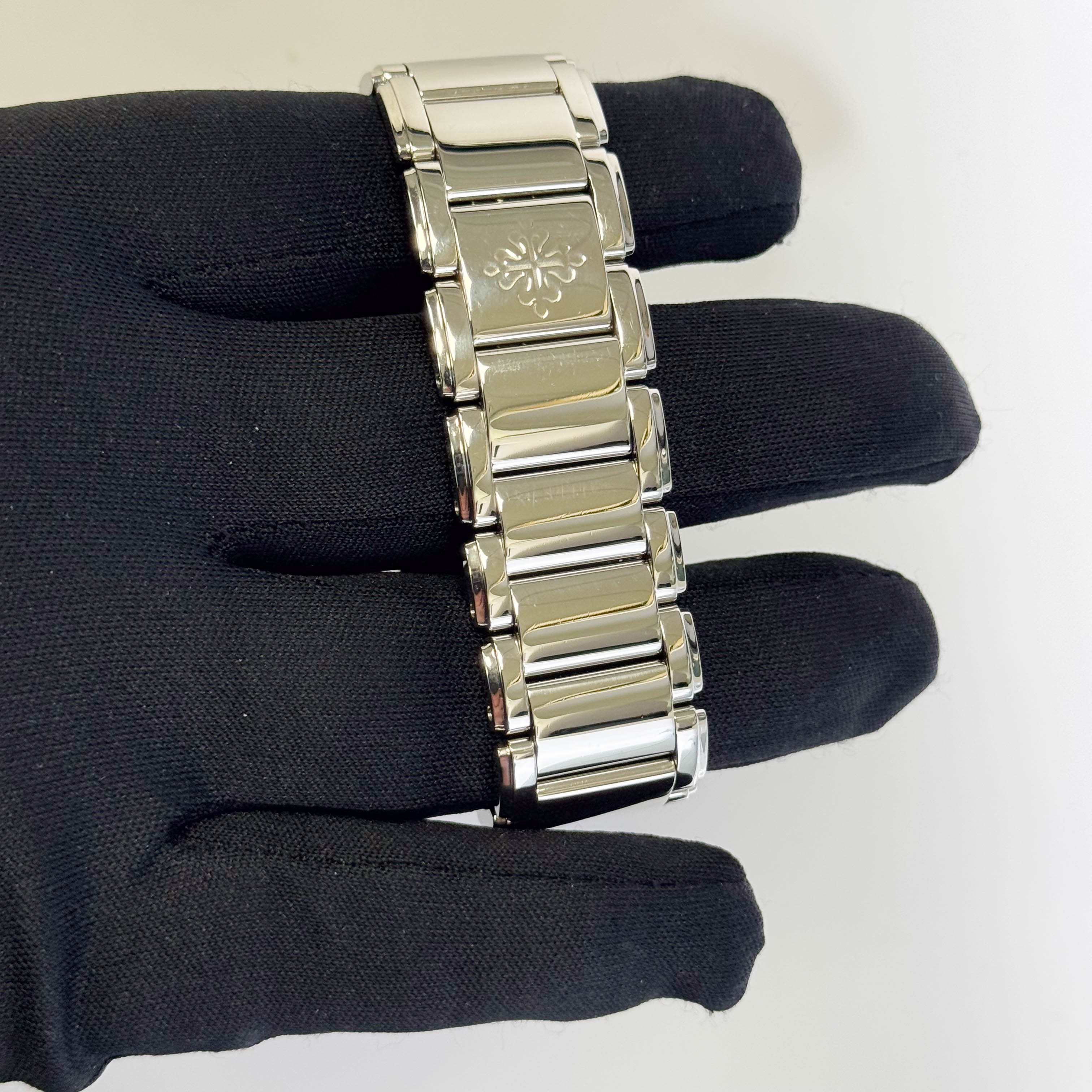 Patek Philippe Twenty 4 25mm x 30mm Grey Dial Watch Ref# 4910/10A-010 - Happy Jewelers Fine Jewelry Lifetime Warranty