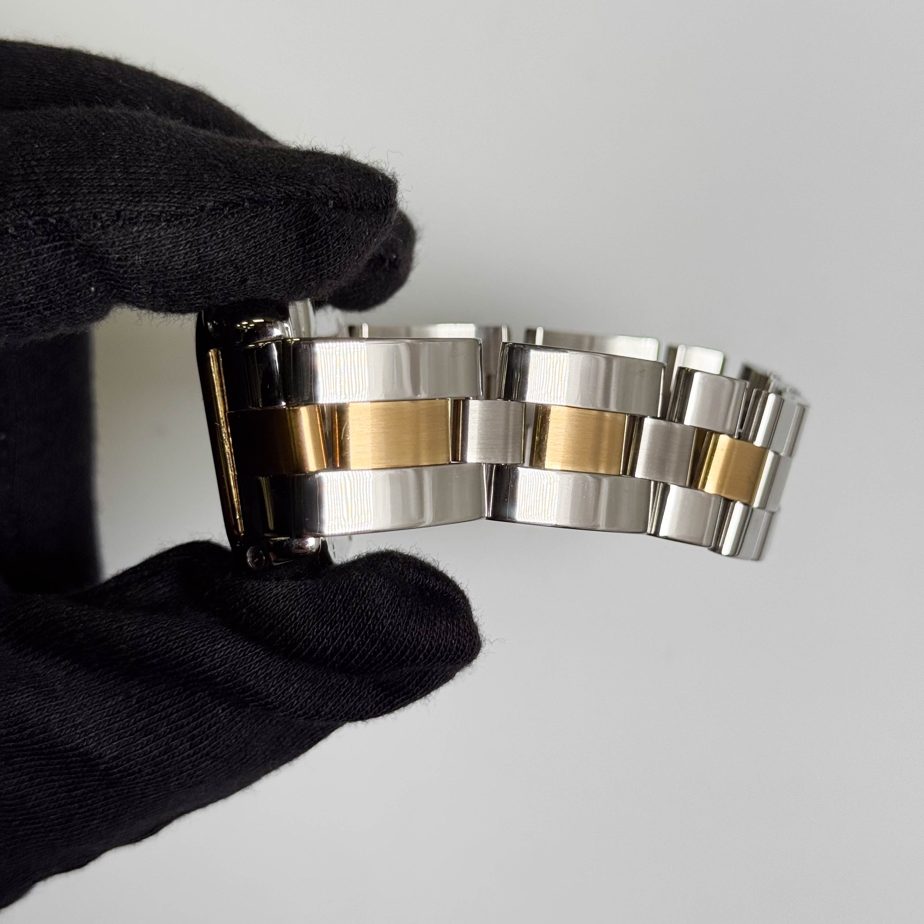 Cartier Roadster Two Tone Yellow Gold & Stainless Steel 31mm Silver Dial Watch Ref# W62026Y4