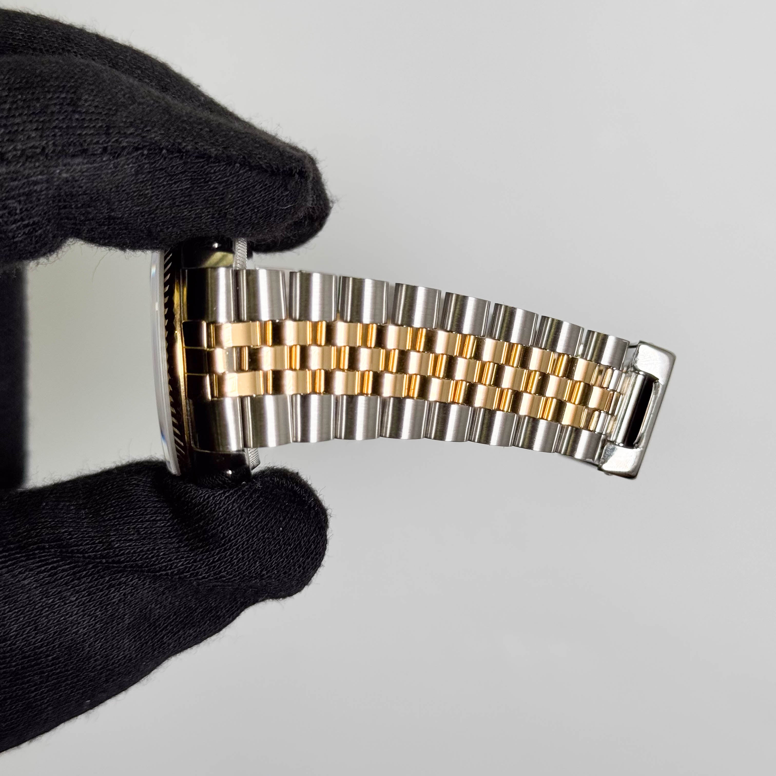 Rolex Datejust 36mm Champagne Dial Watch Ref# 16013