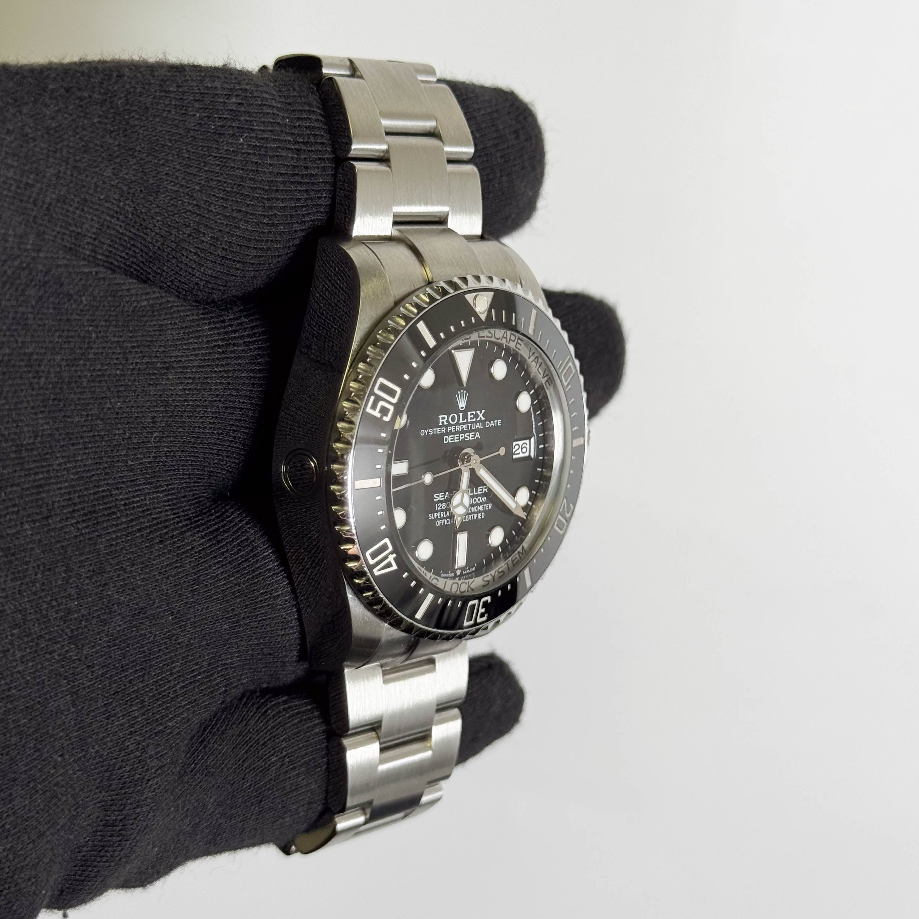 Rolex Sea-Dweller 44mm Black Dial Watch Ref# 136660