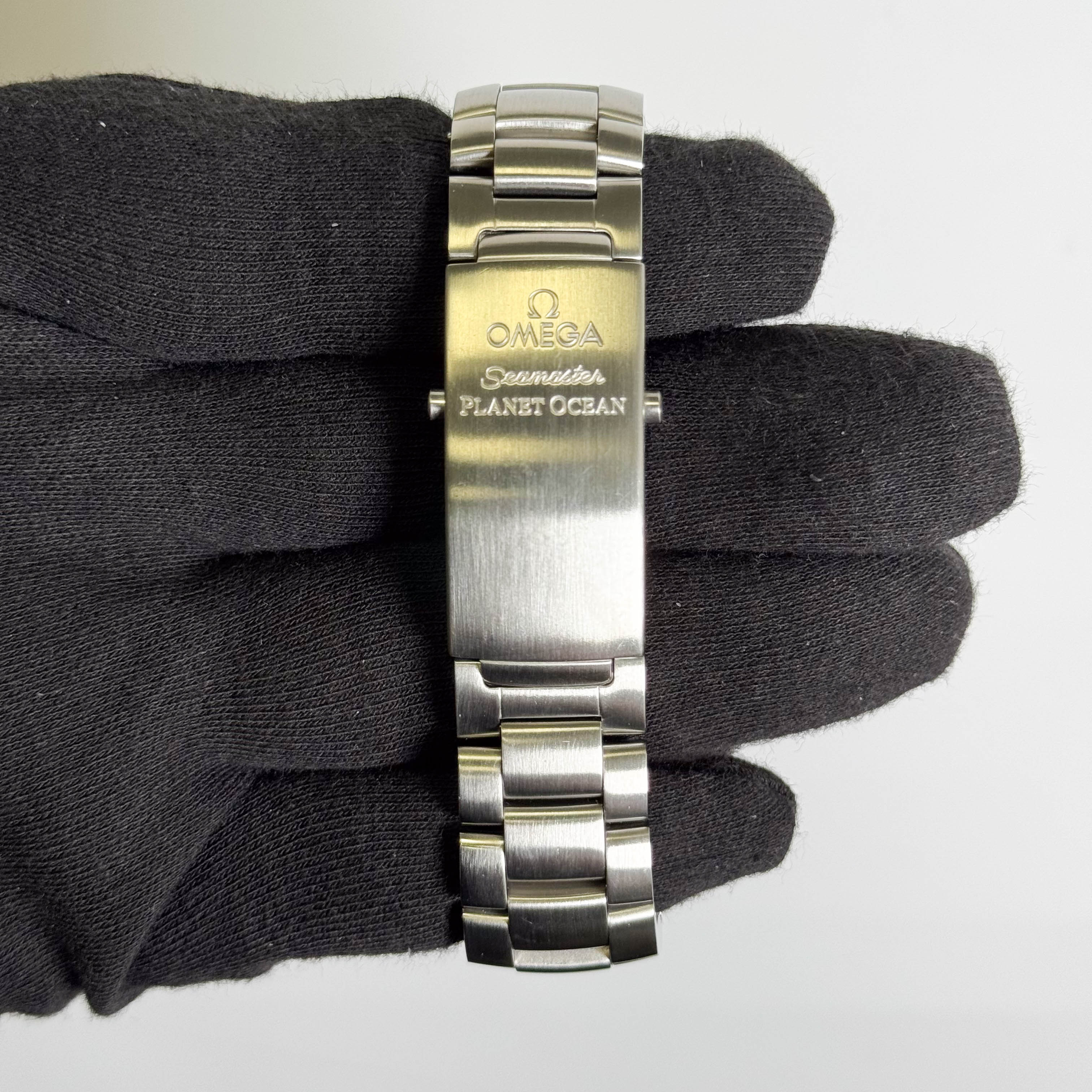 Omega Seamaster Planet Ocean Stainless Steel 42mm Black Stick Dial Watch Ref# 2200.51.00
