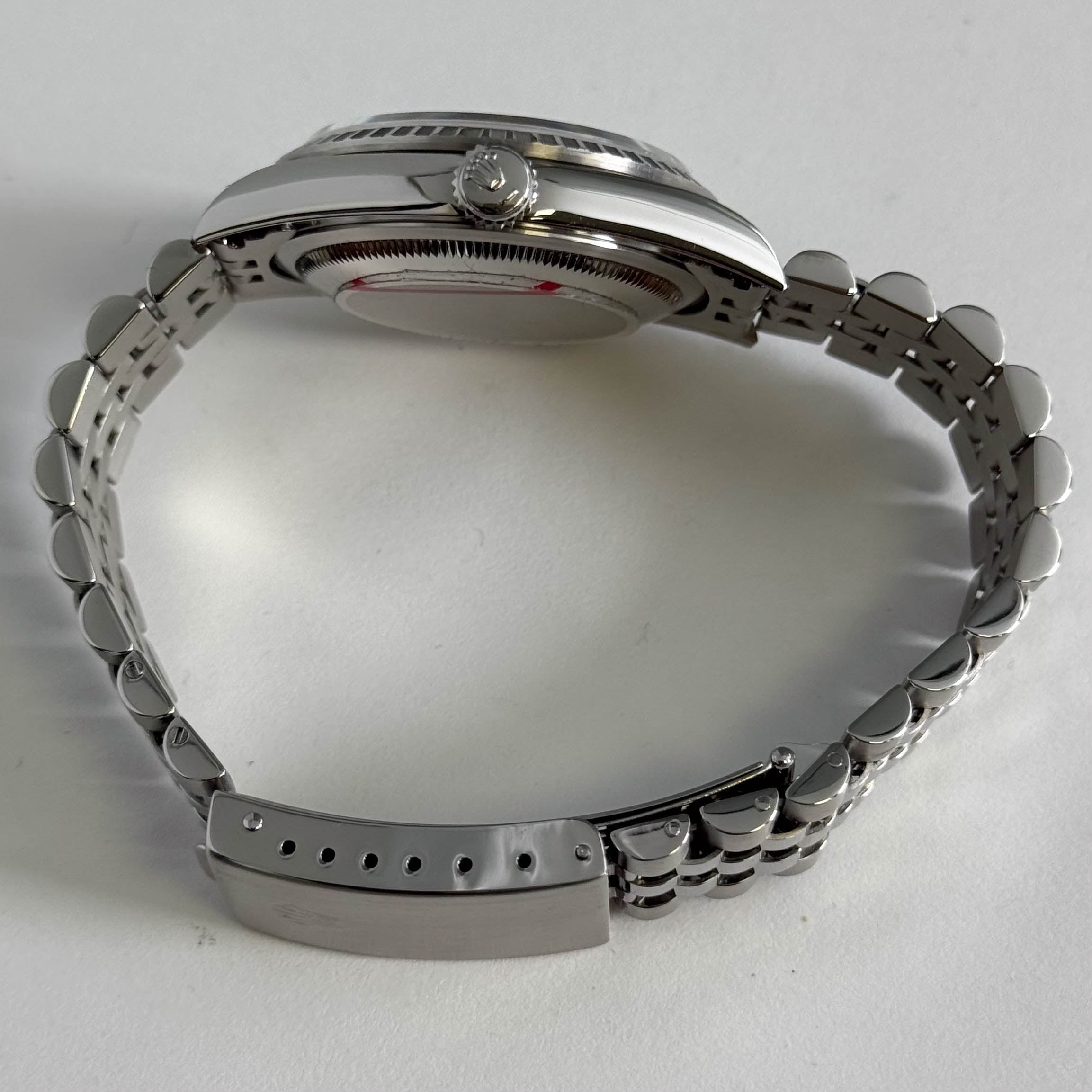 Rolex Datejust 36mm Silver Dial Watch Ref# 16220 - Happy Jewelers Fine Jewelry Lifetime Warranty