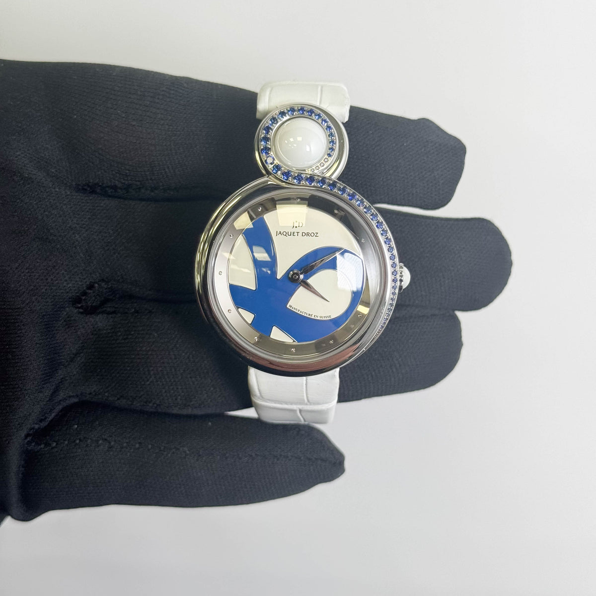 Jaquet Droz Elegance Paris Lady 8 Cloverleaf 35mm White/BlueDial Watch Ref# J014500242