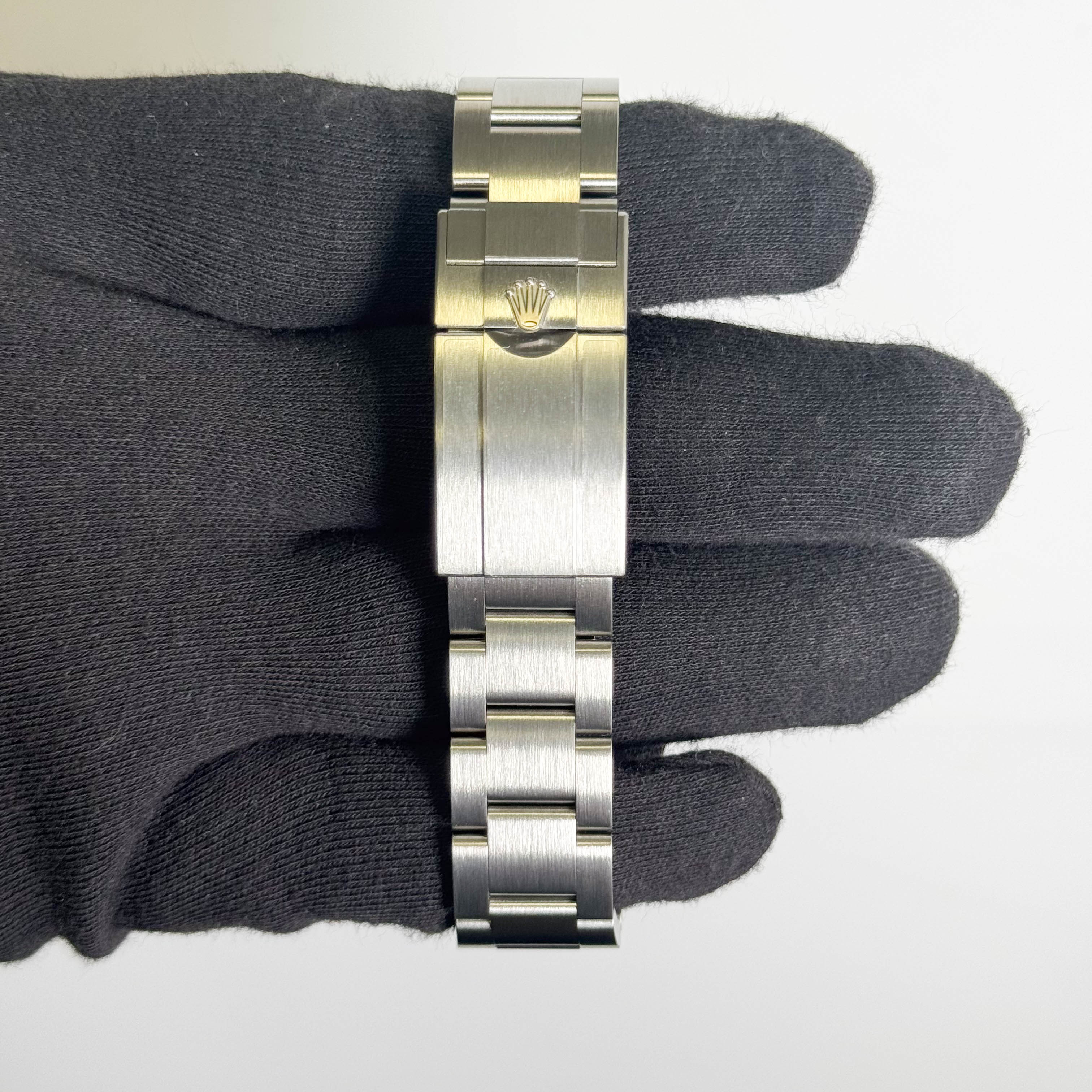 Rolex Yacht-Master 42mm Black Dial Watch Ref# 226627