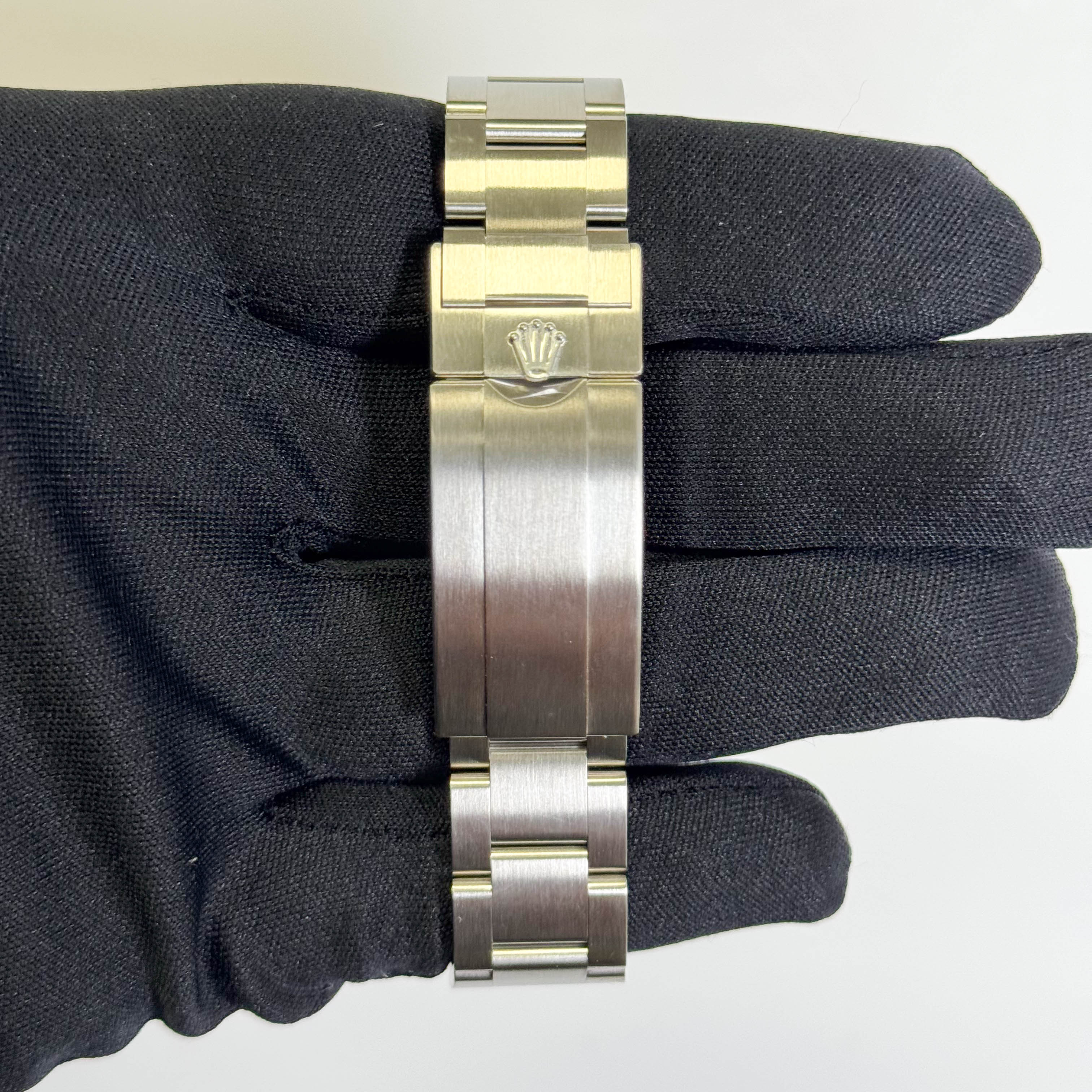 Rolex Submariner 41mm Black Dial Watch Ref# 124060 - Happy Jewelers Fine Jewelry Lifetime Warranty