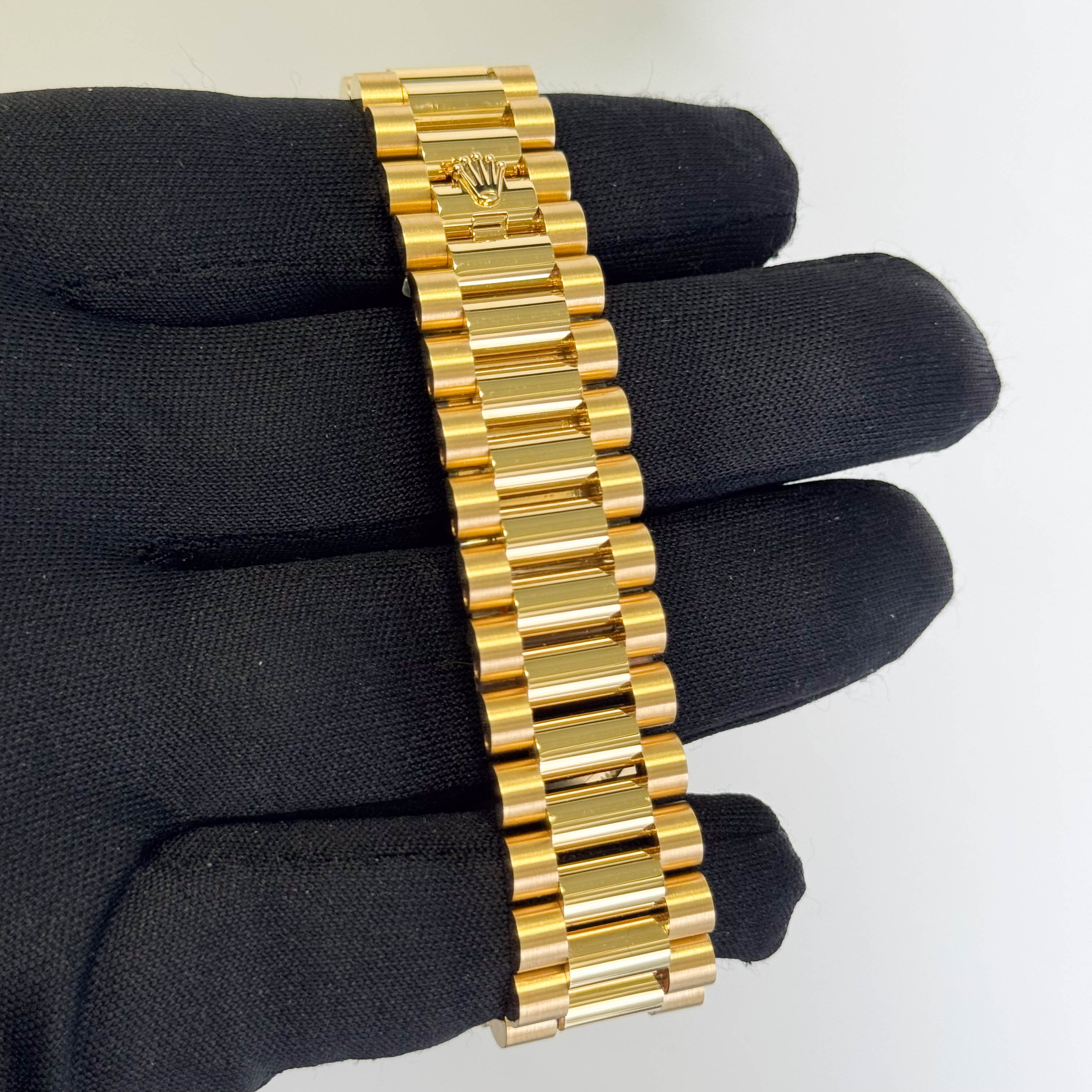 Rolex Day-Date 36mm Green Dial Watch Ref# 128238