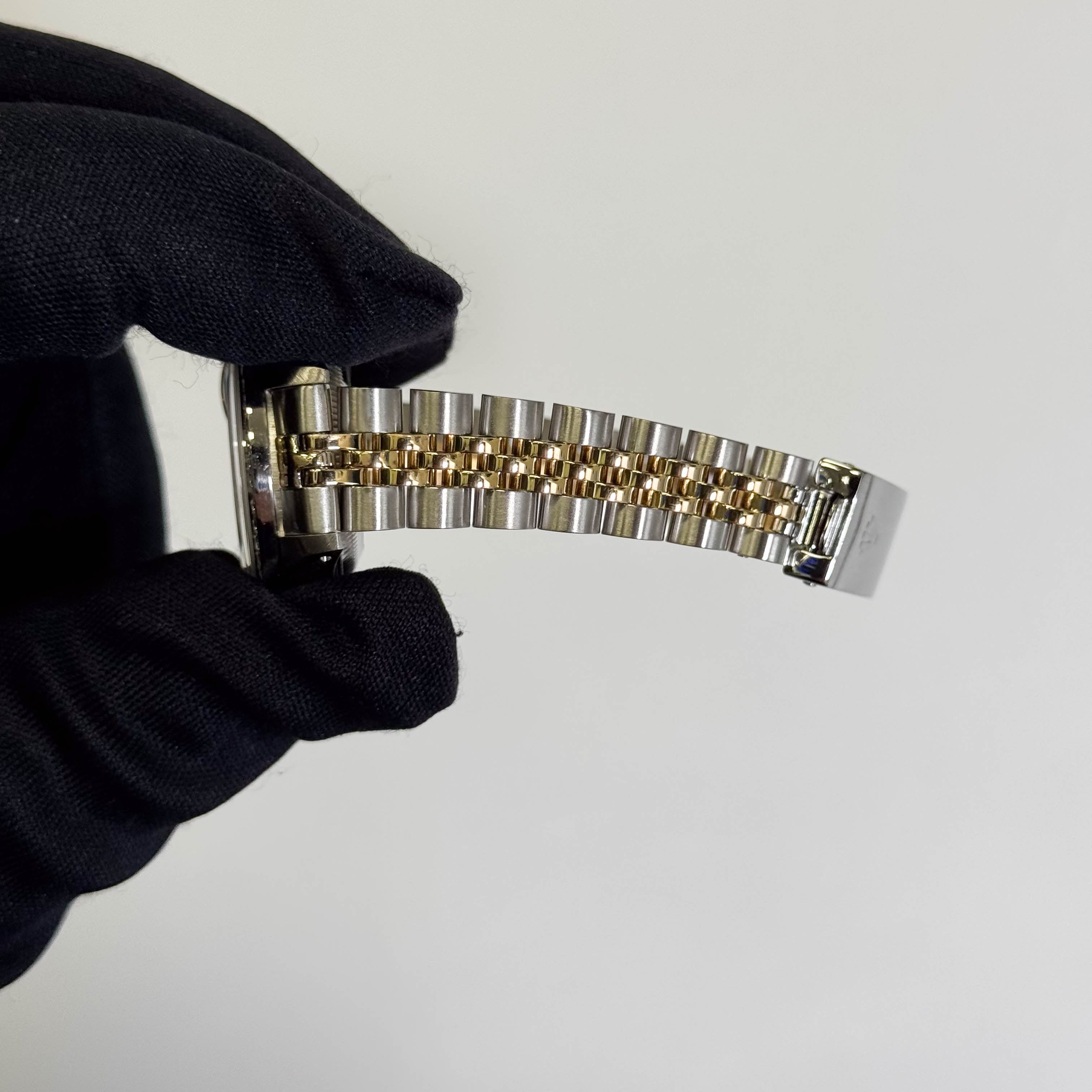 Rolex Datejust 26mm MOP Dial Watch Ref# 69173 - Happy Jewelers Fine Jewelry Lifetime Warranty