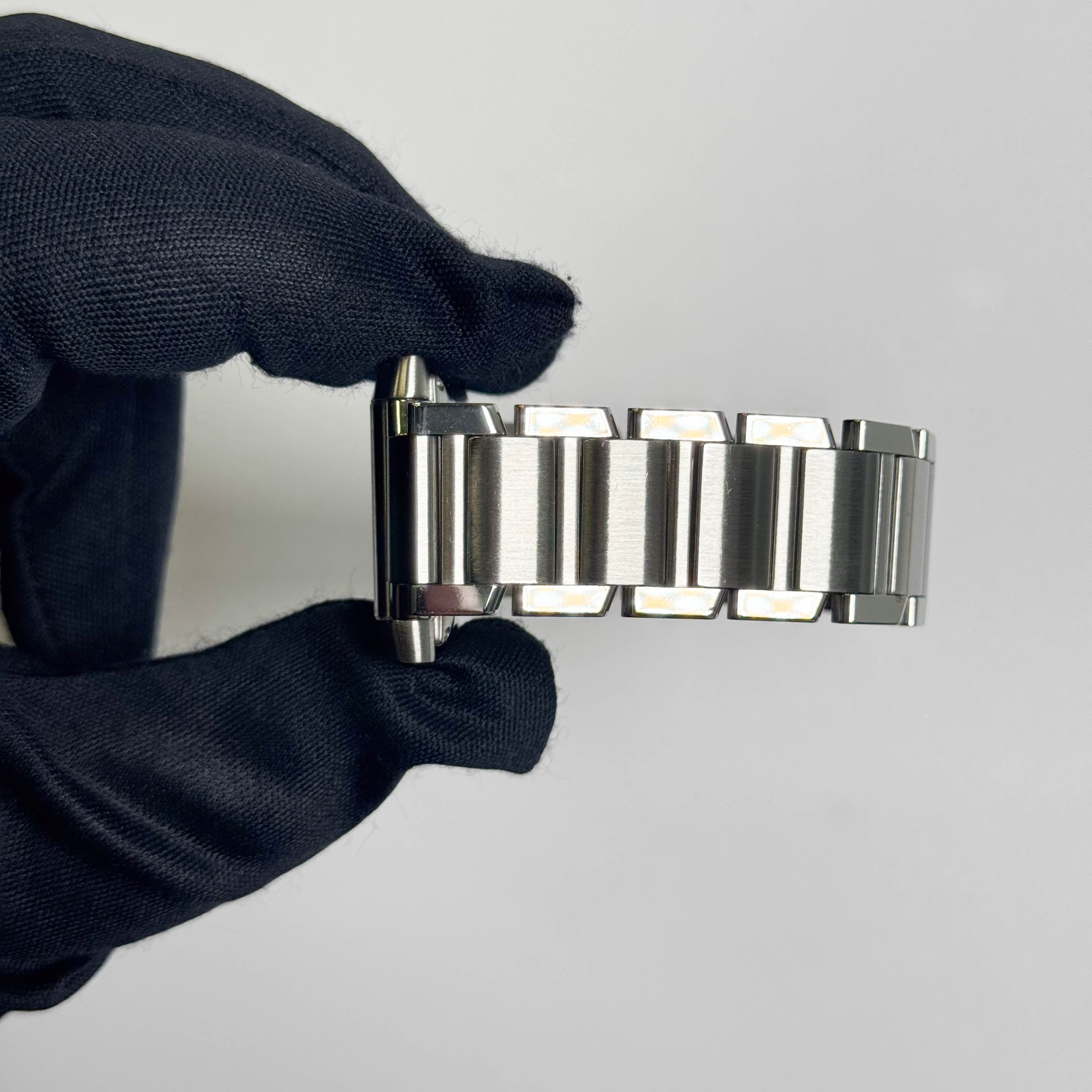 Cartier Tank Française Stainless Steel 28mm White Dial Watch Ref# W51002Q3 - Happy Jewelers Fine Jewelry Lifetime Warranty