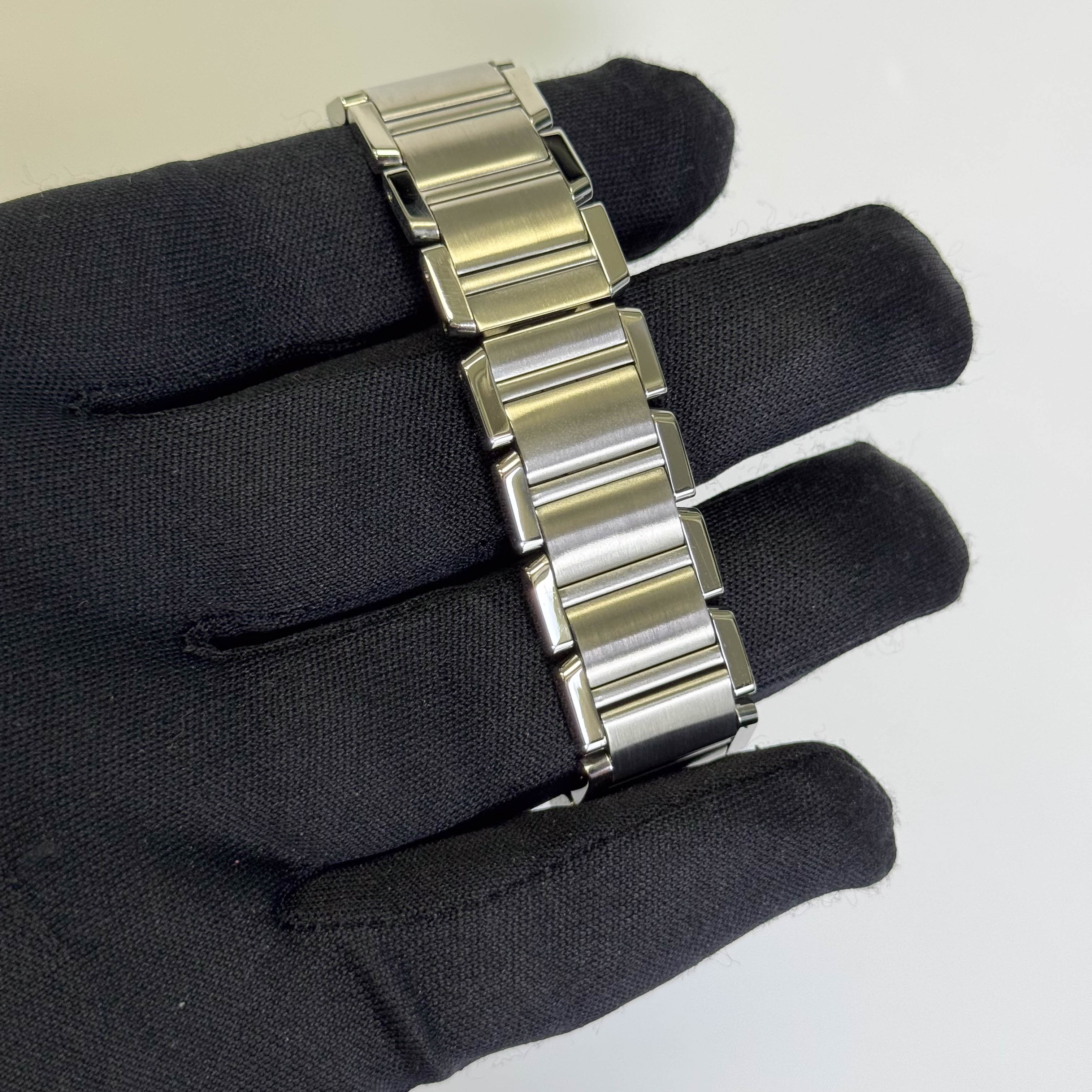 Cartier Tank 25mm White Dial Watch Ref# W51011Q3