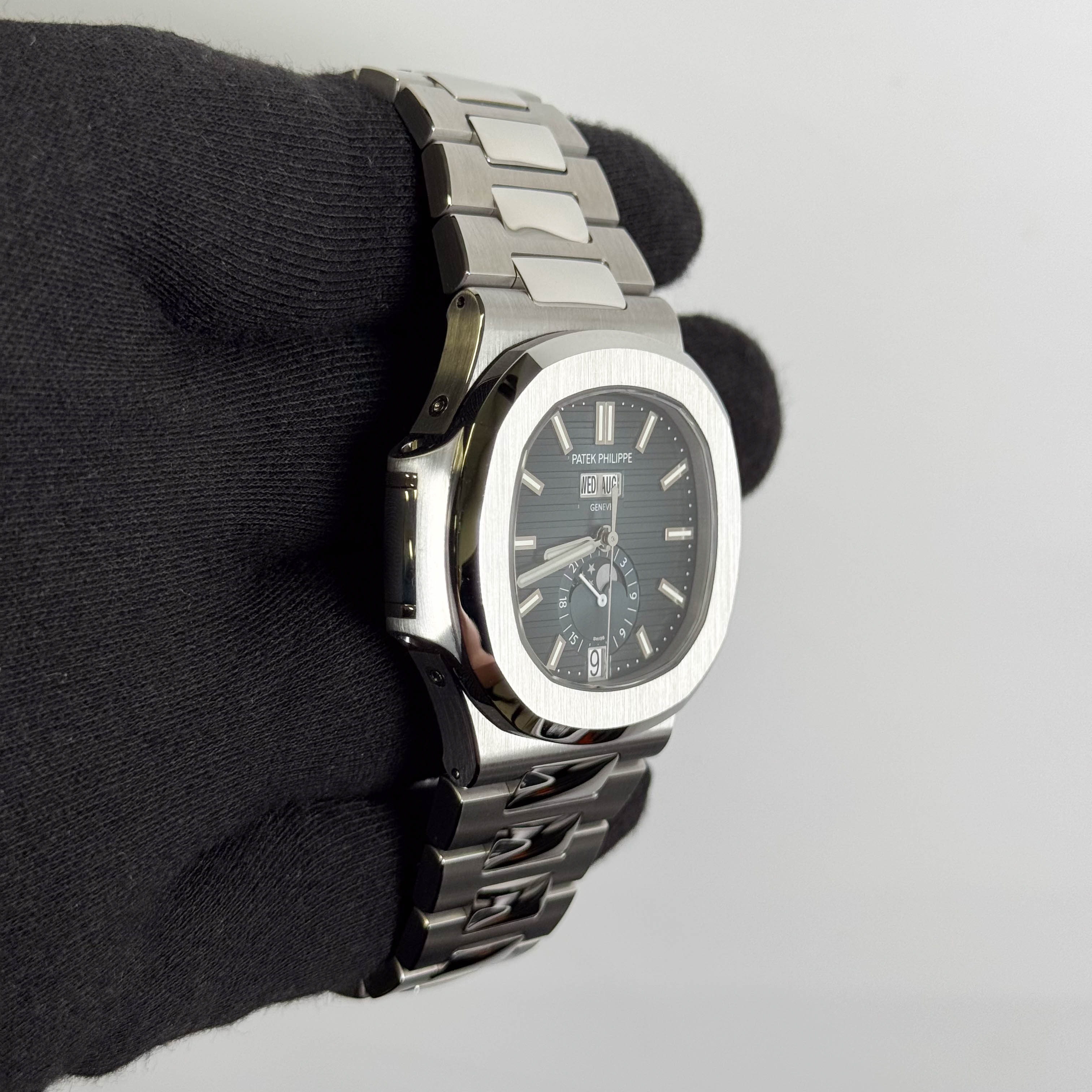 Patek Philippe Nautilus 40.5mm Blue Dial Watch Ref # 5726/1A-014