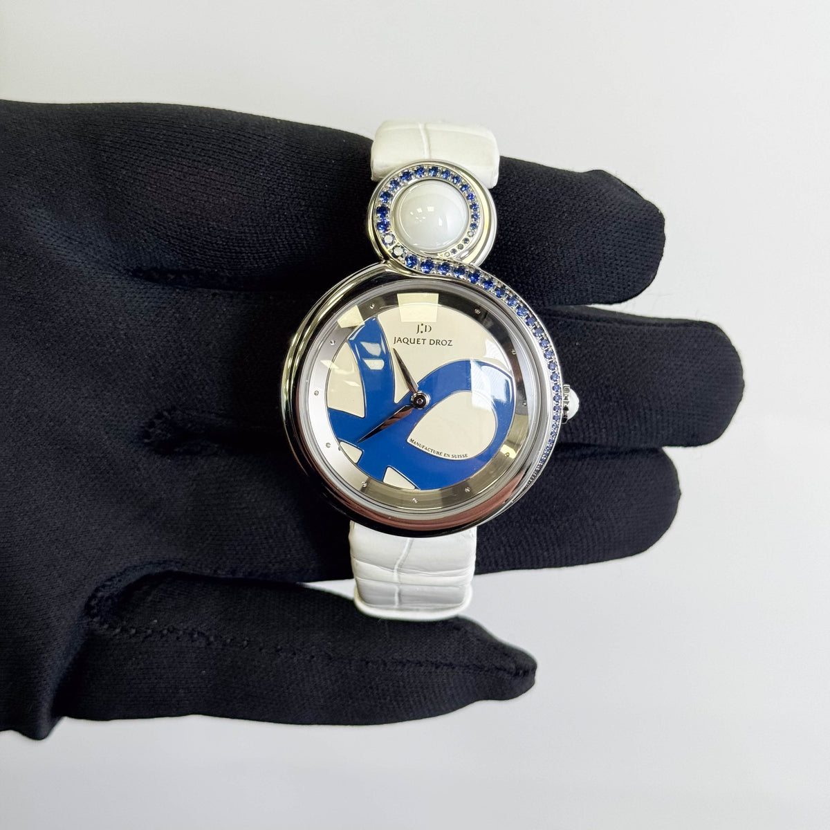 Jaquet Droz Elegance Paris Lady 8 Cloverleaf 35mm White/BlueDial Watch Ref# J014500242