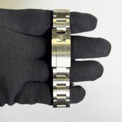 Tudor Black Bay 39mm Black Dial Watch Ref# 7939G1A0NRU
