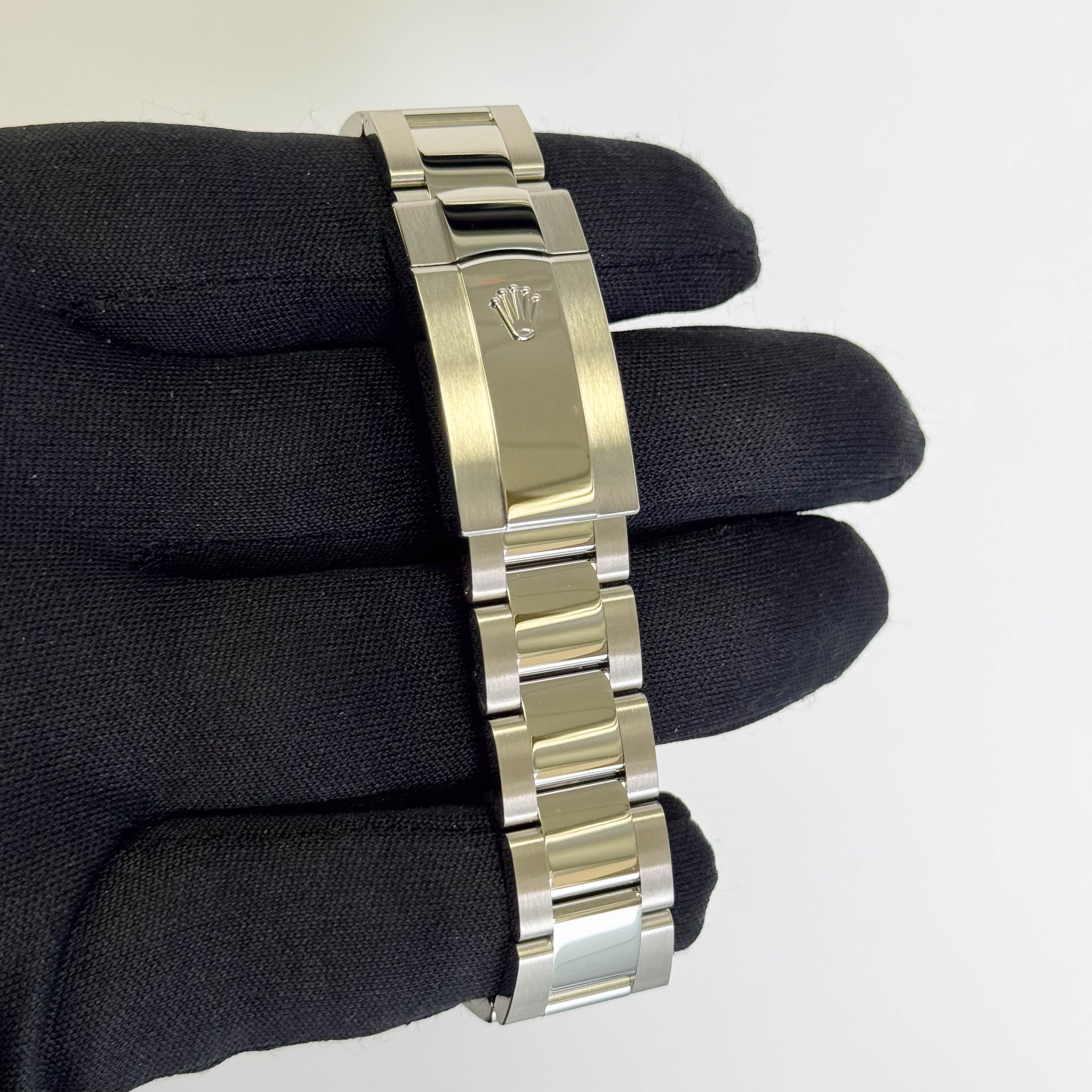 Rolex Datejust 41mm Black Dial Watch Ref# 126300 - Happy Jewelers Fine Jewelry Lifetime Warranty