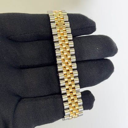 Rolex Datejust 31mm Silver Dial Watch Ref# 278273