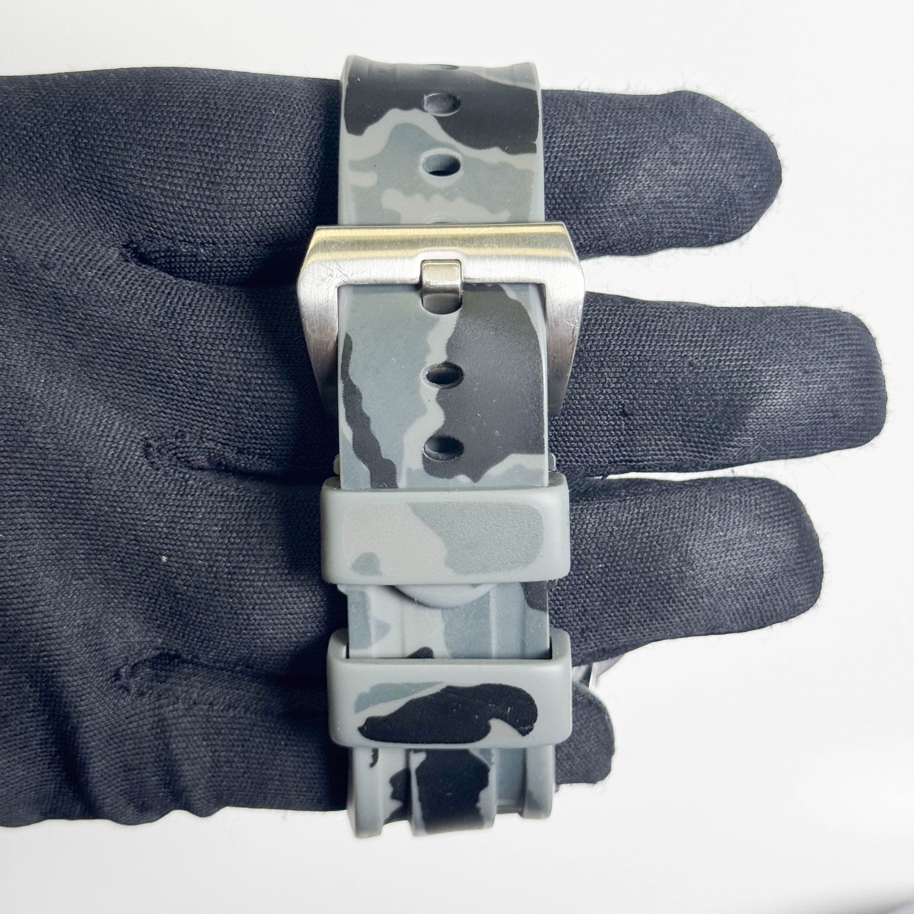 Panerai Luminor 44mm Black Dial Watch Ref# PAM00111 - Happy Jewelers Fine Jewelry Lifetime Warranty