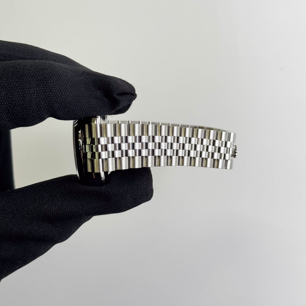 Rolex Datejust 31mm Aubergine Dial Watch Ref# 278274
